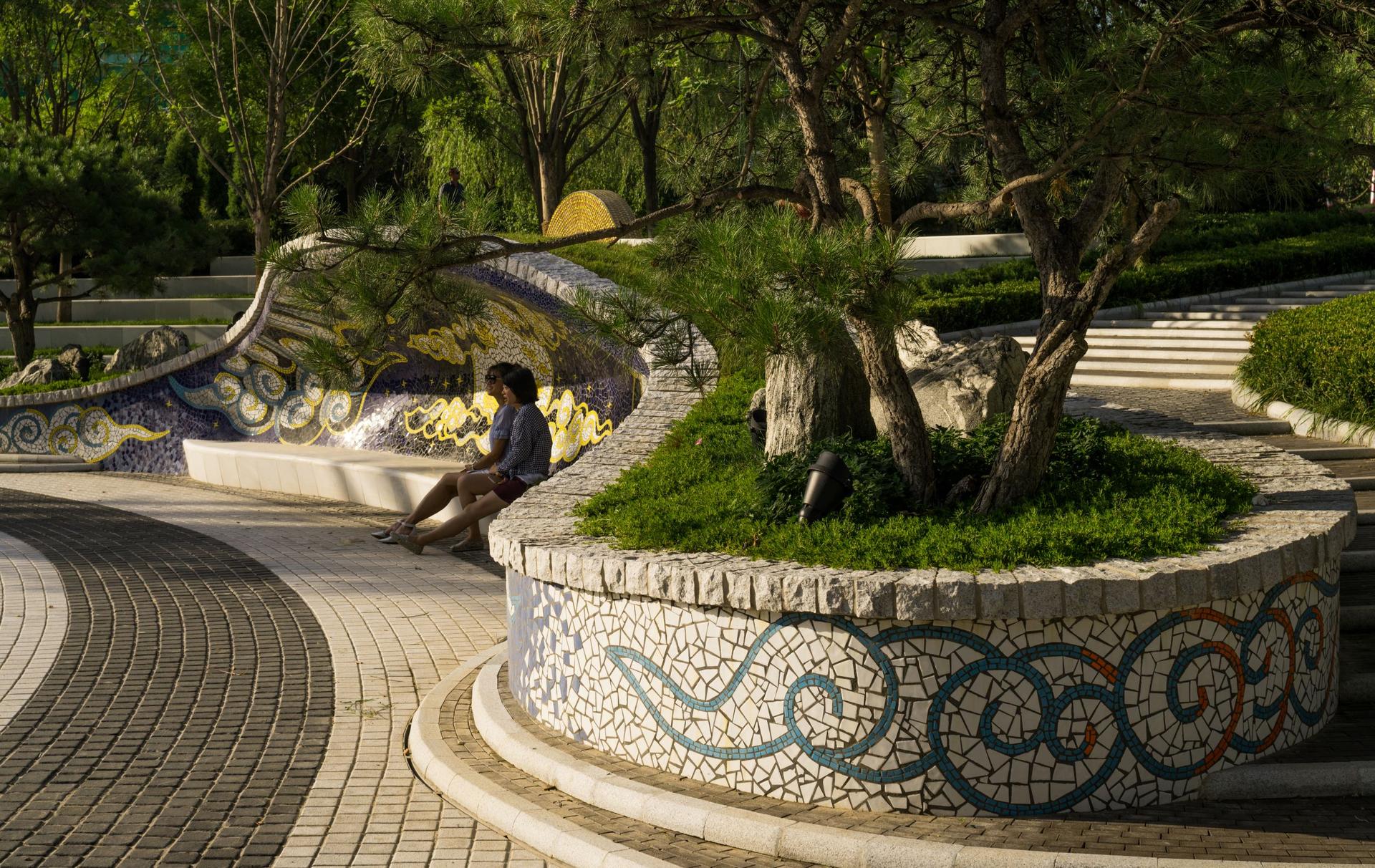 Daxing Green Hub and Park - image 14