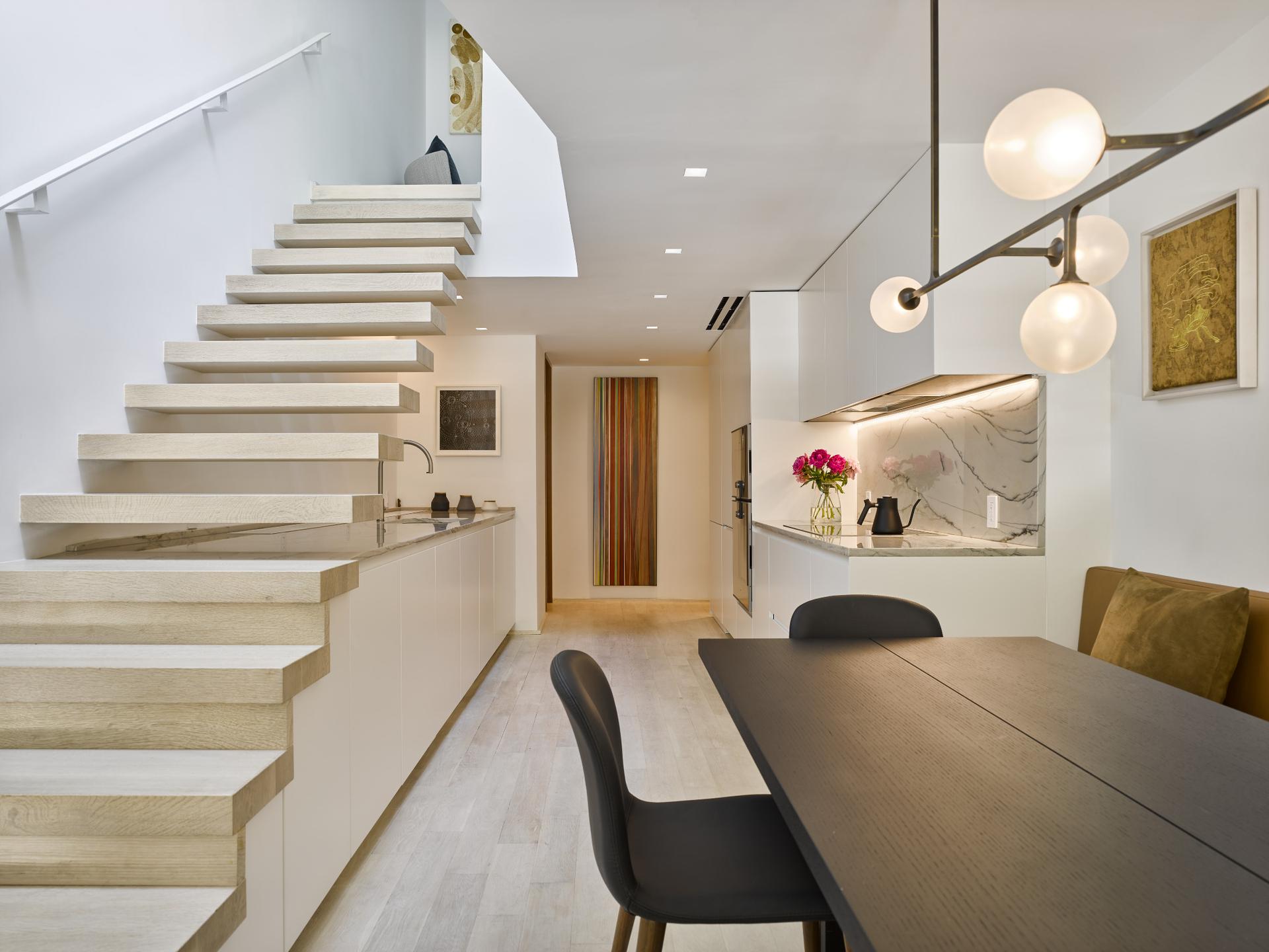 Urban Townhouse - image 3