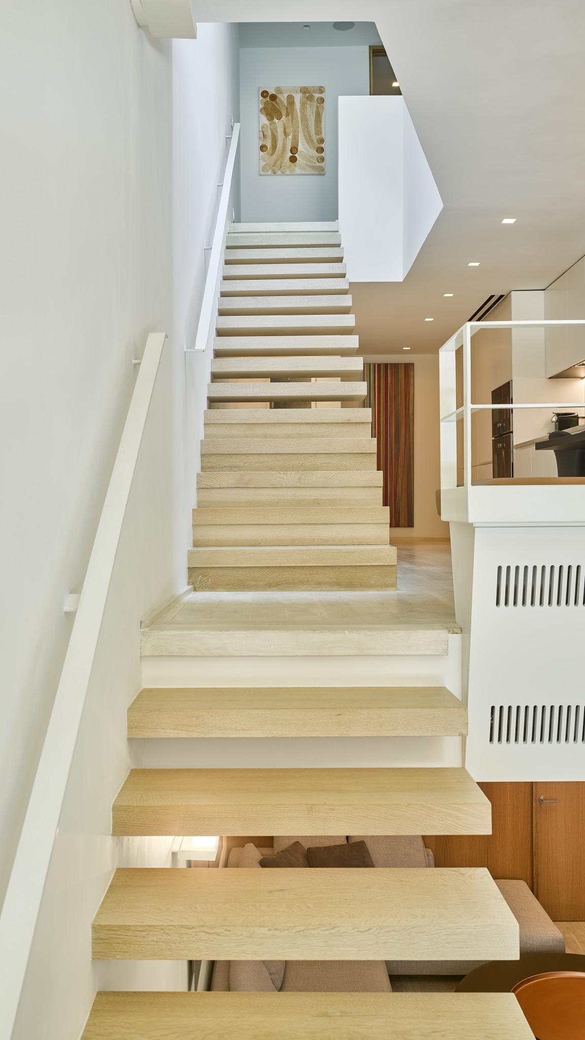 Urban Townhouse - image 5