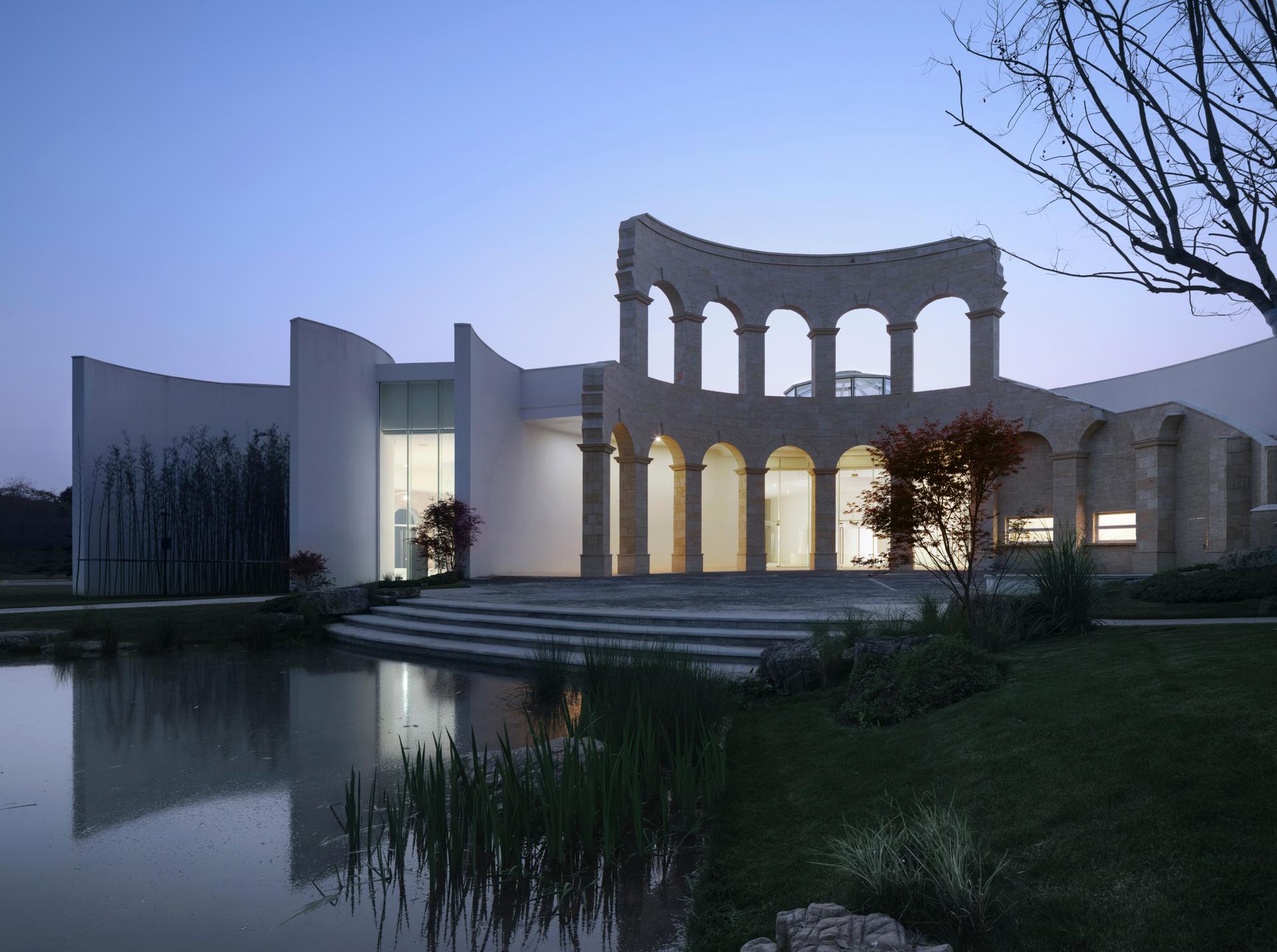 Sino-Italian Cultural Exchange City Reception Center - image 4