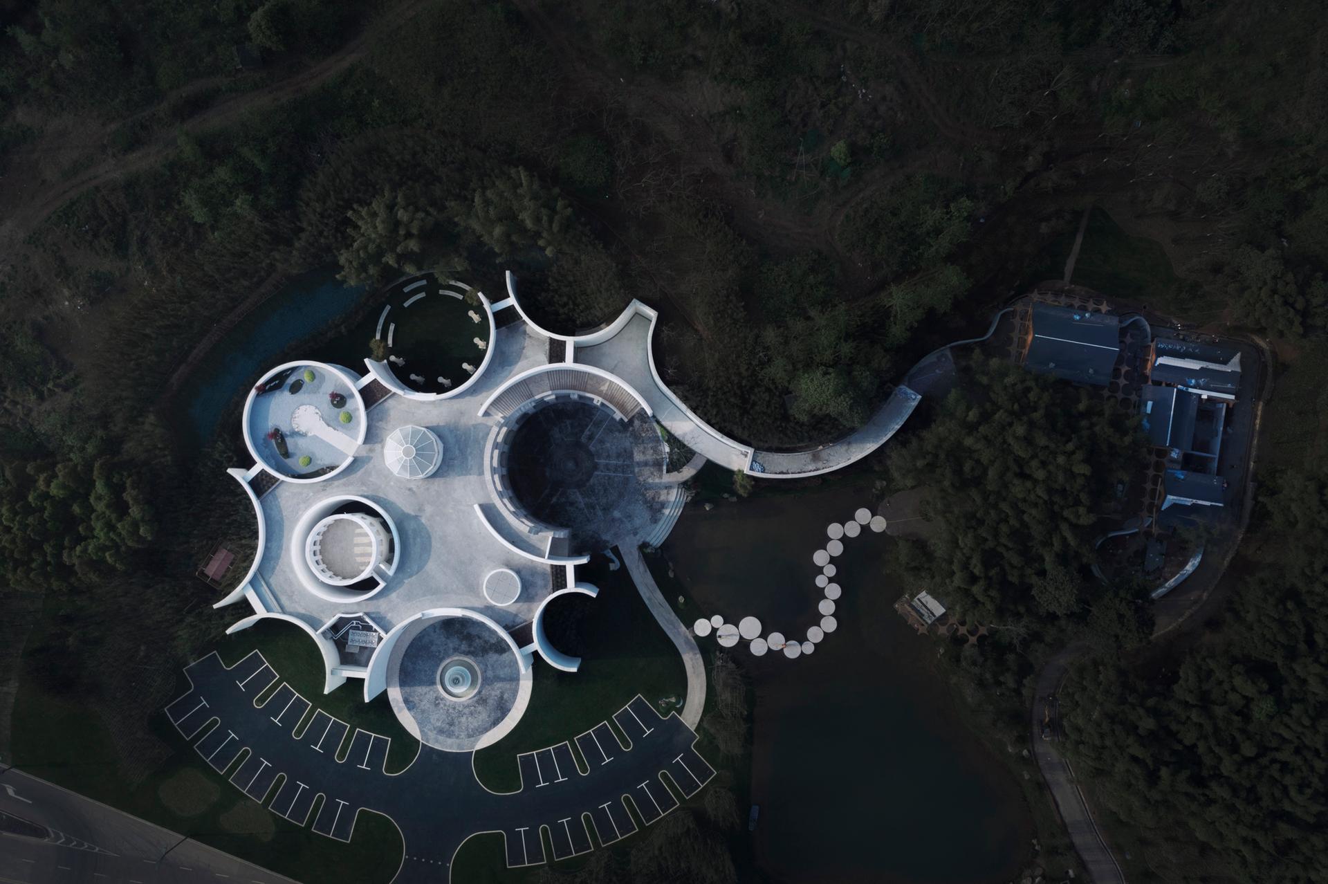 Sino-Italian Cultural Exchange City Reception Center - image 8