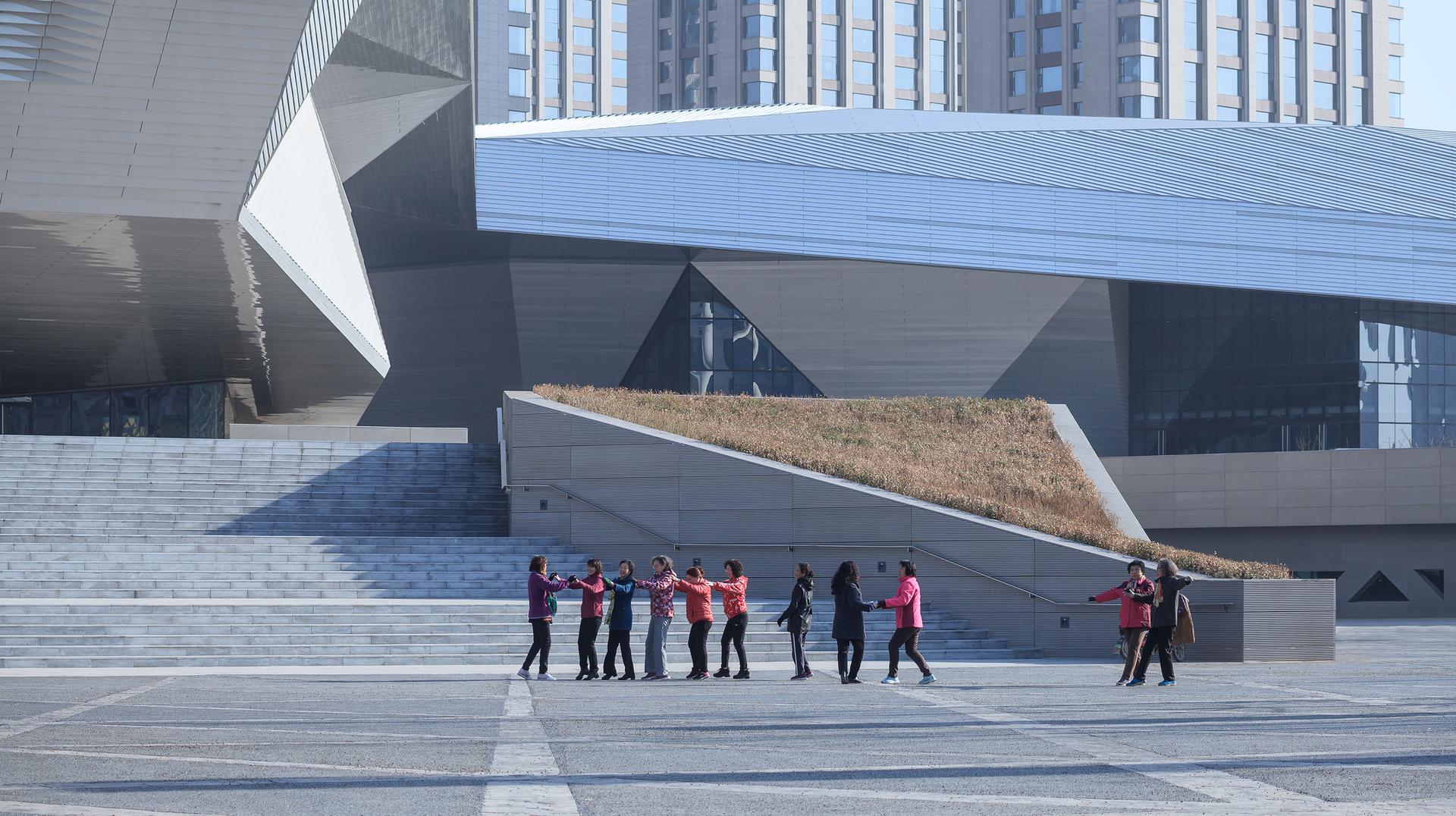 Taiyuan Binhe Sports Center Renovation - image 7