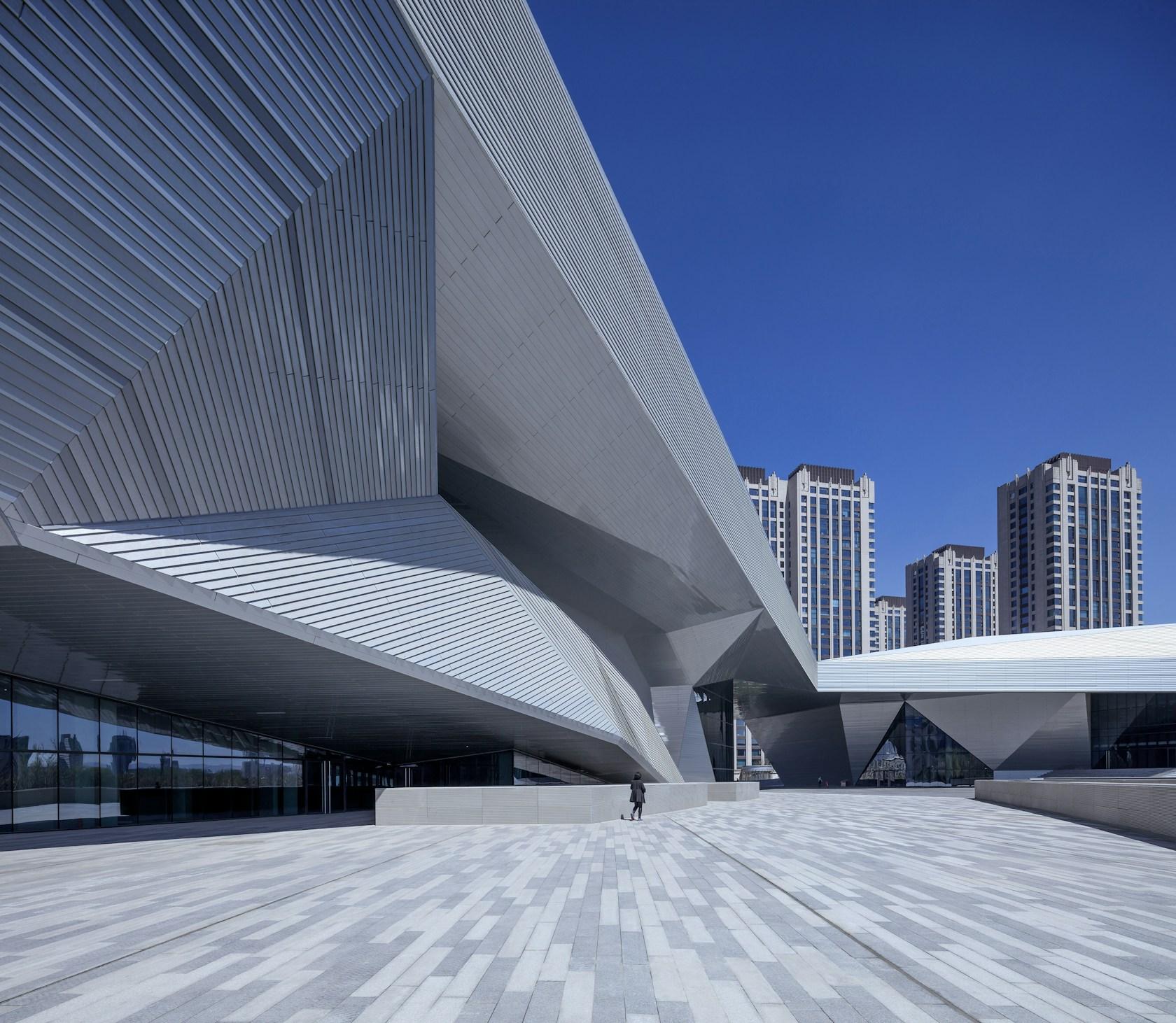 Taiyuan Binhe Sports Center Renovation - image 11