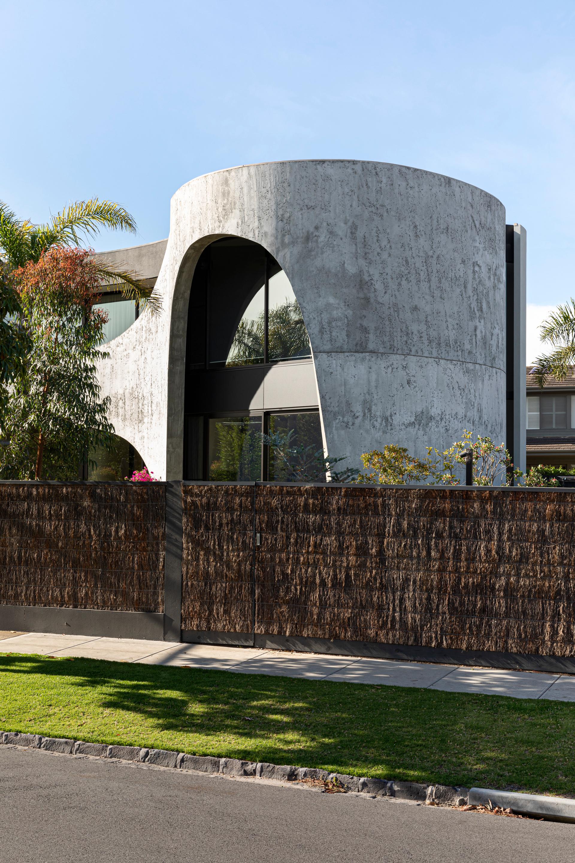 Brush House - image 2