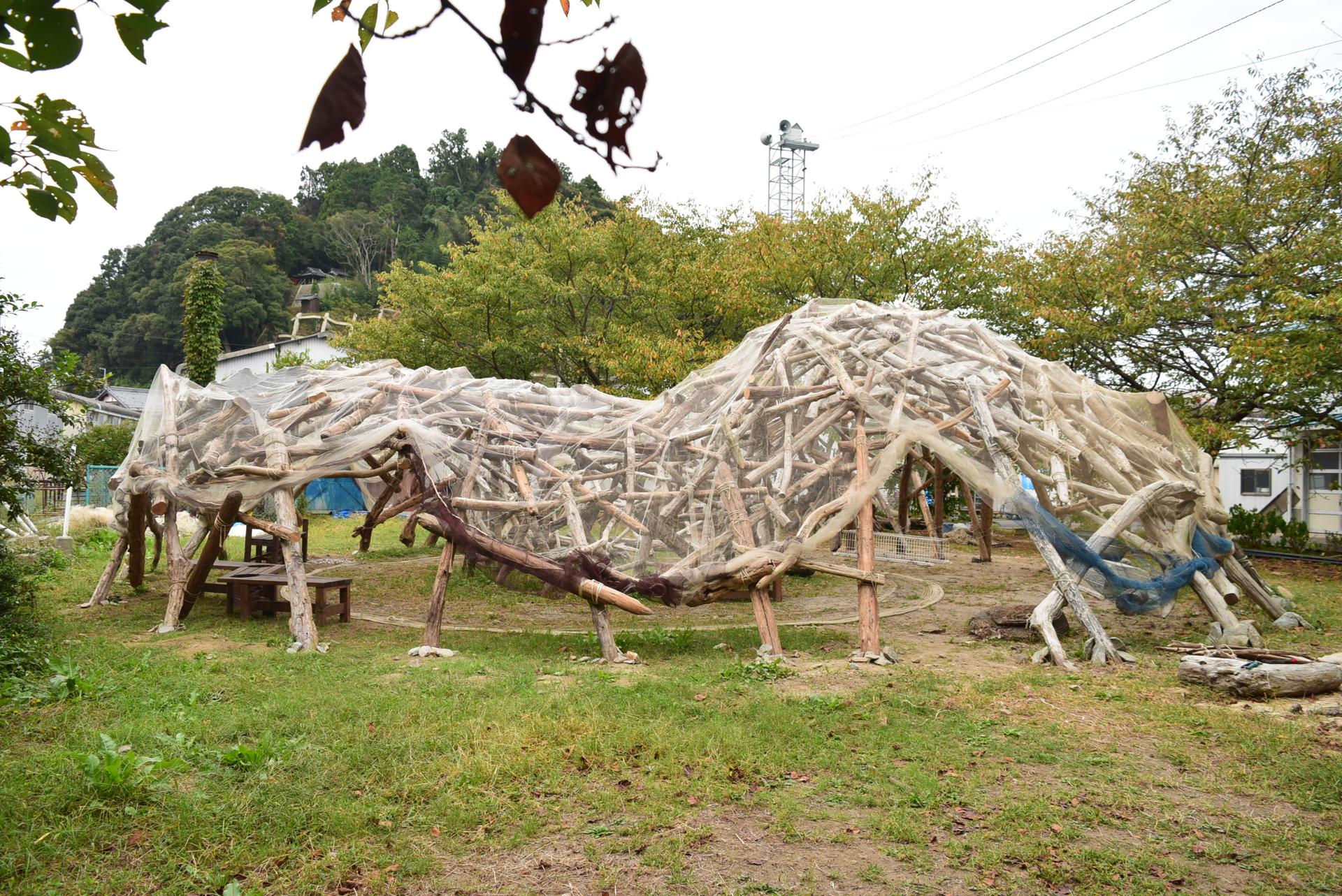 DRIFTWOOD HUT PROJECT - image 2