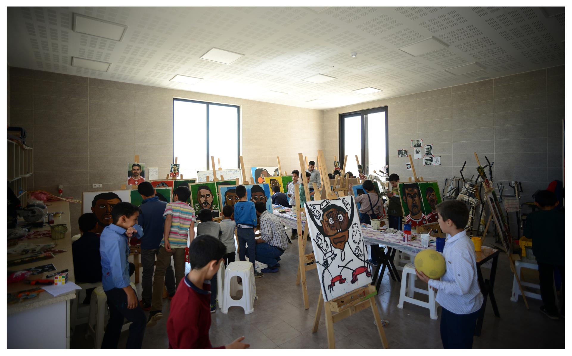 The noor e mobin primary school - image 8