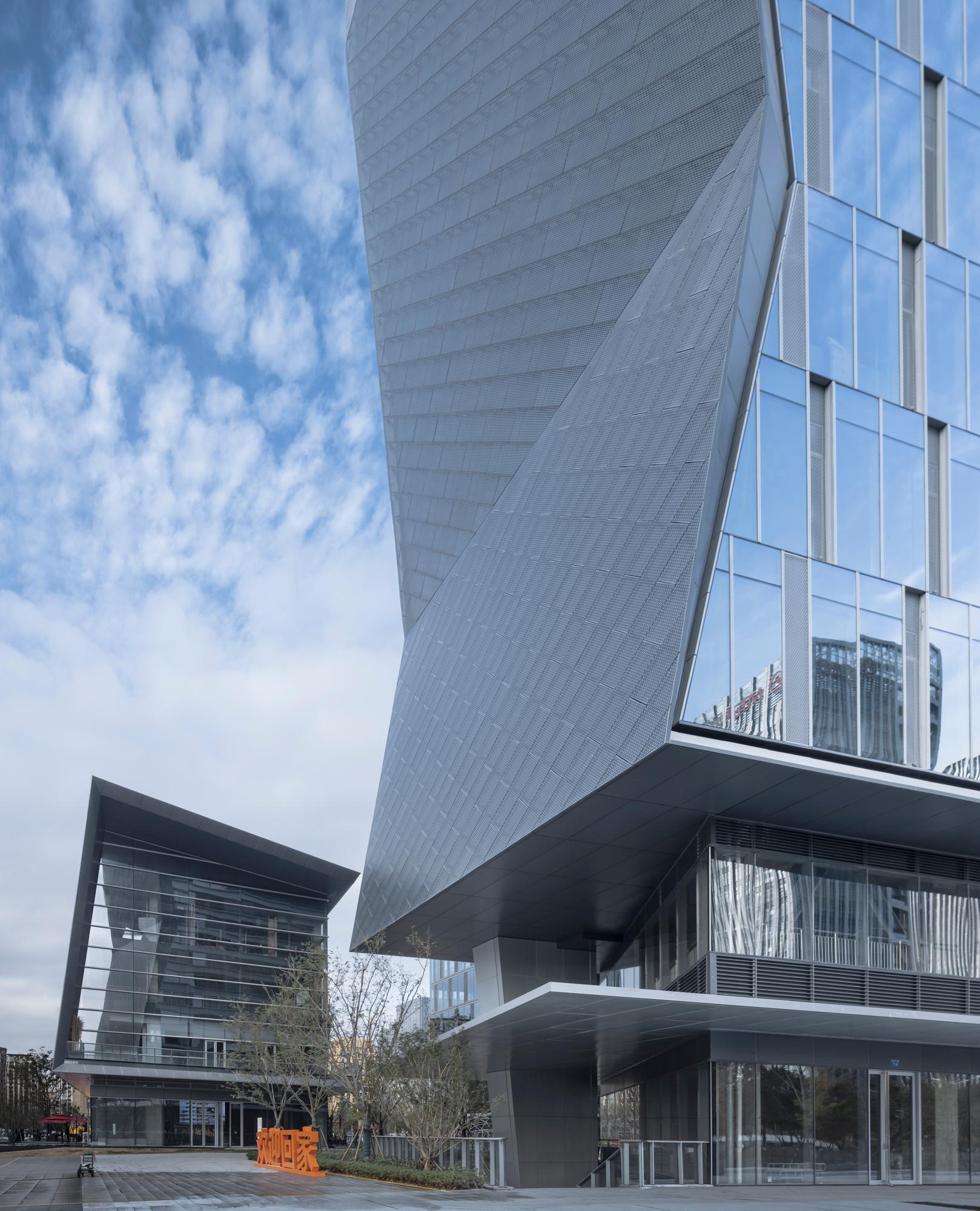 Taizhou Z Center - image 4