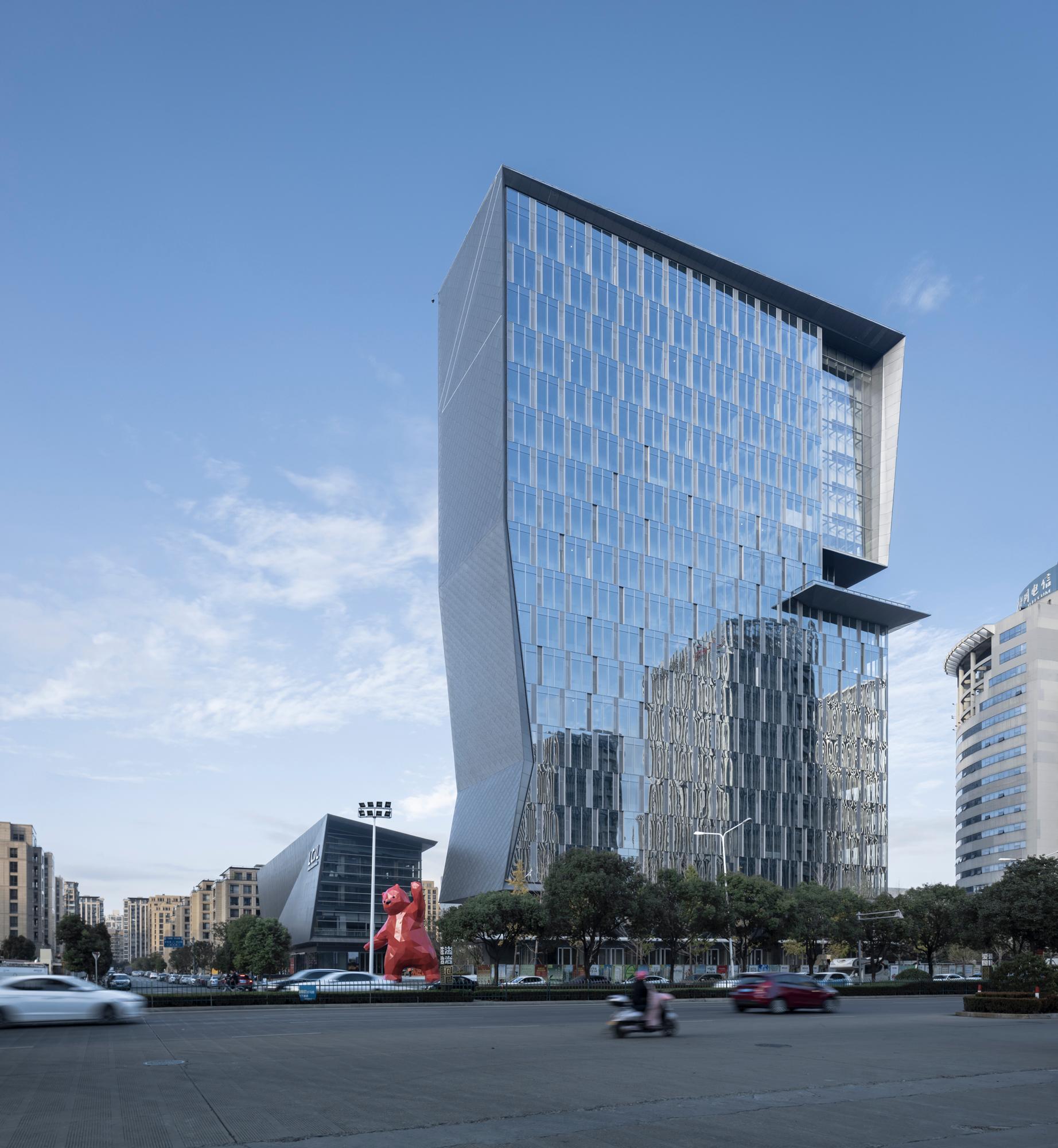 Taizhou Z Center - image 5