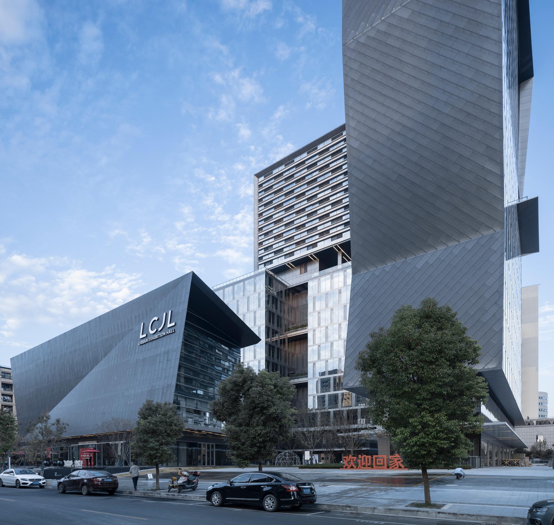 Taizhou Z Center - image 6