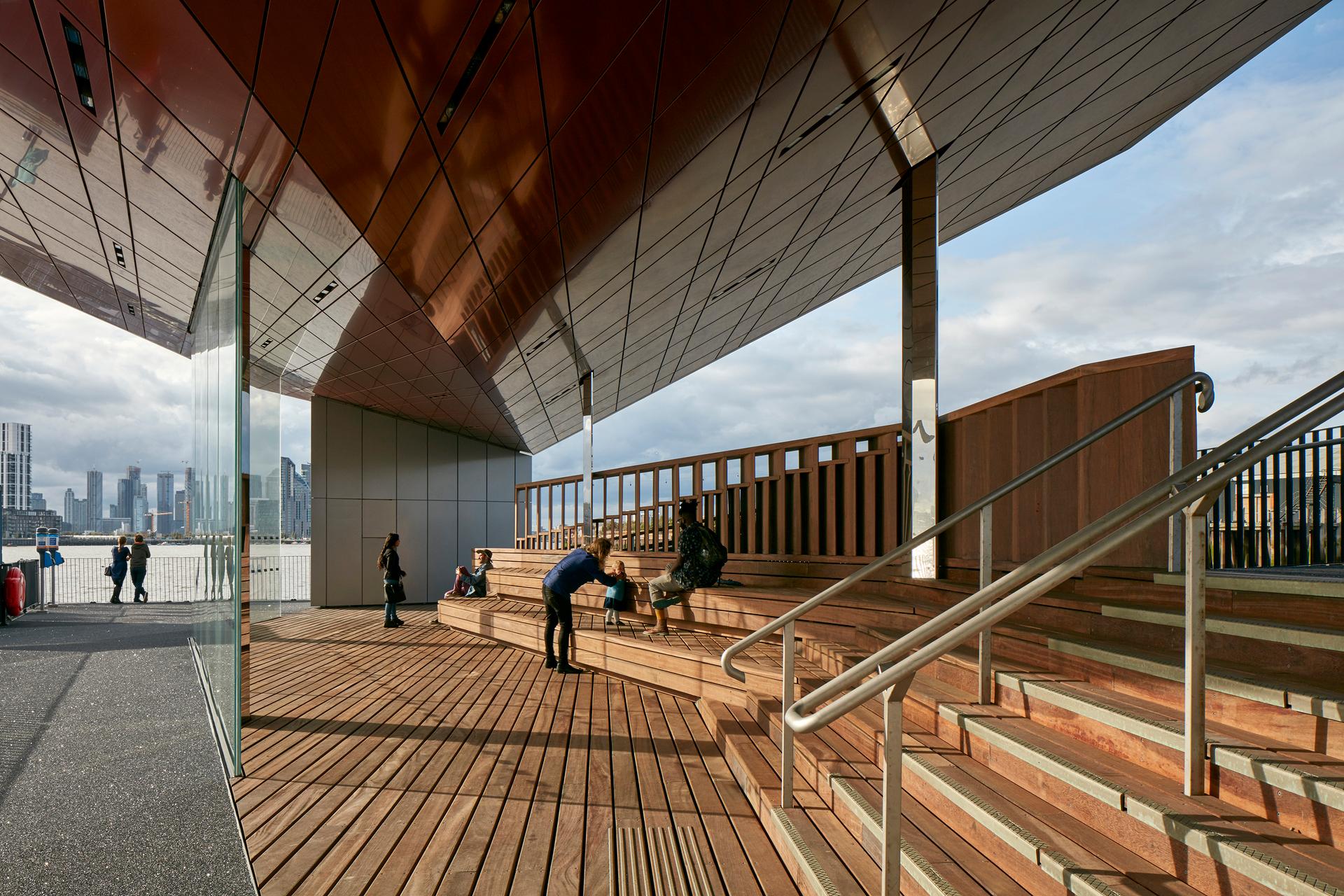Royal Wharf Pier - image 12