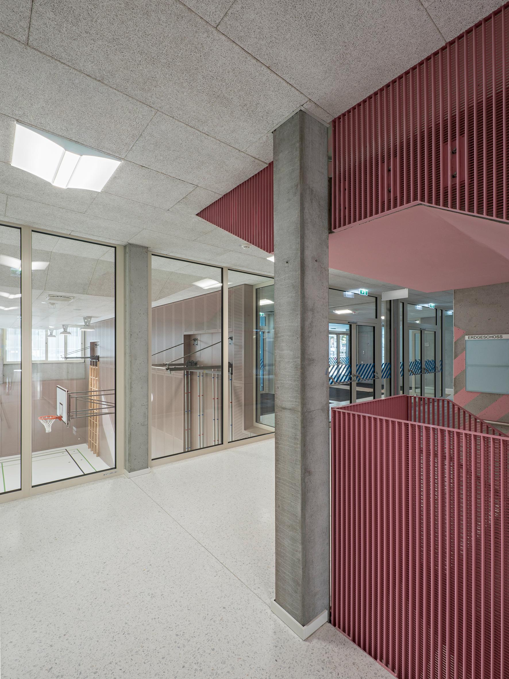 Längenfeldgasse Primary and Vocational School - image 14