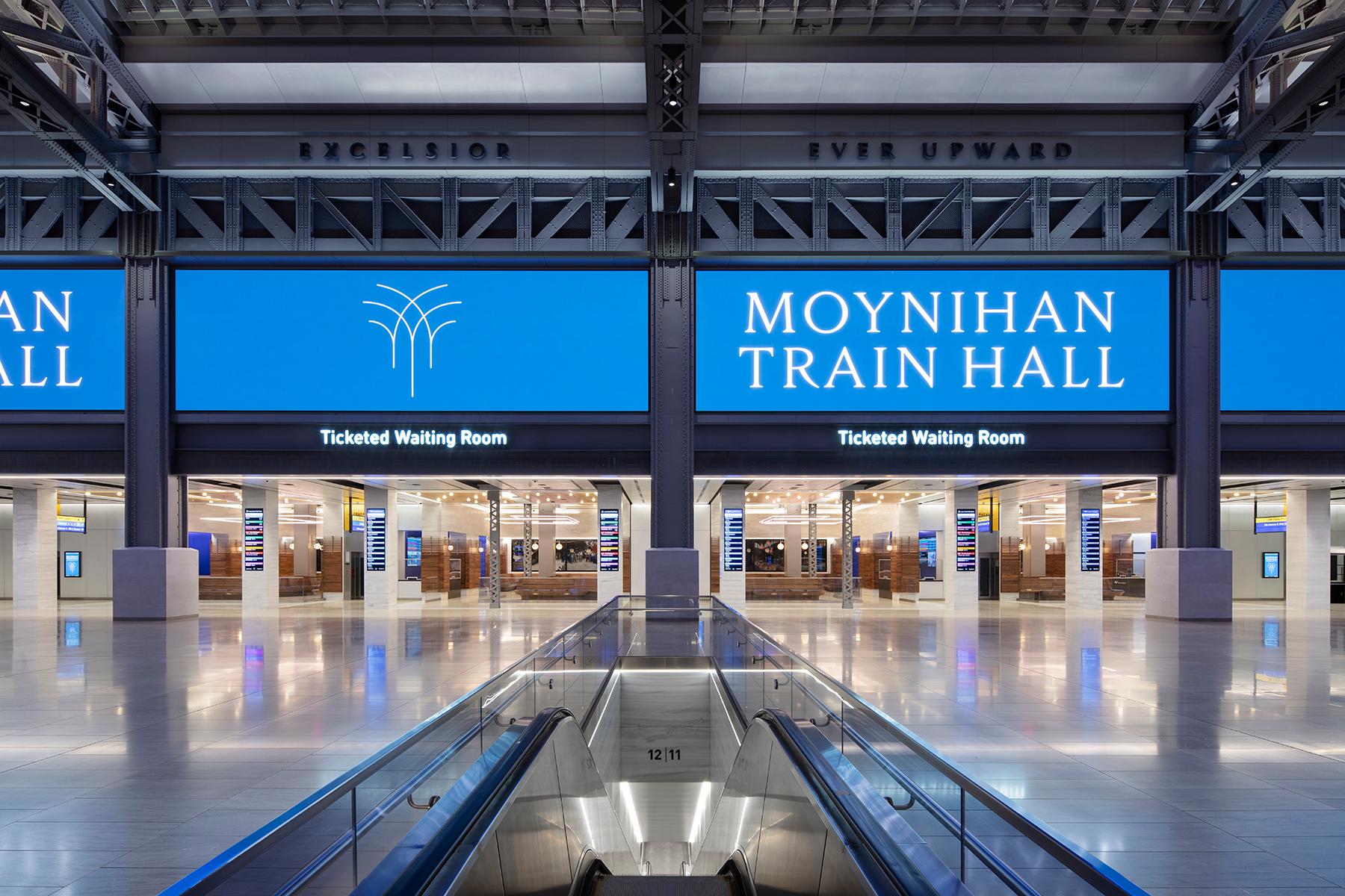 Moynihan Train Hall Ticketed Waiting Room - image 7