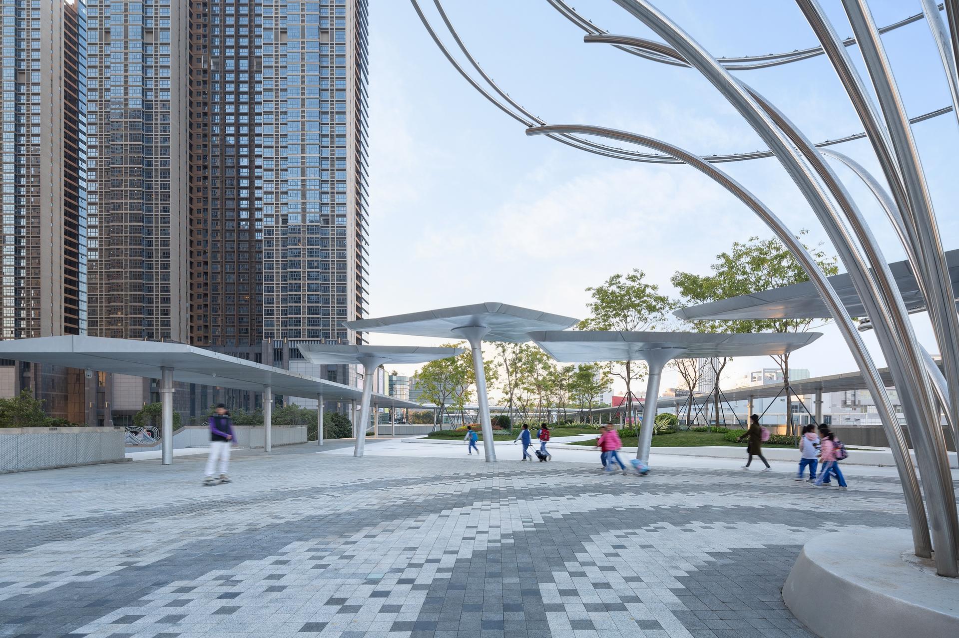 nine rising City bridges - image 7