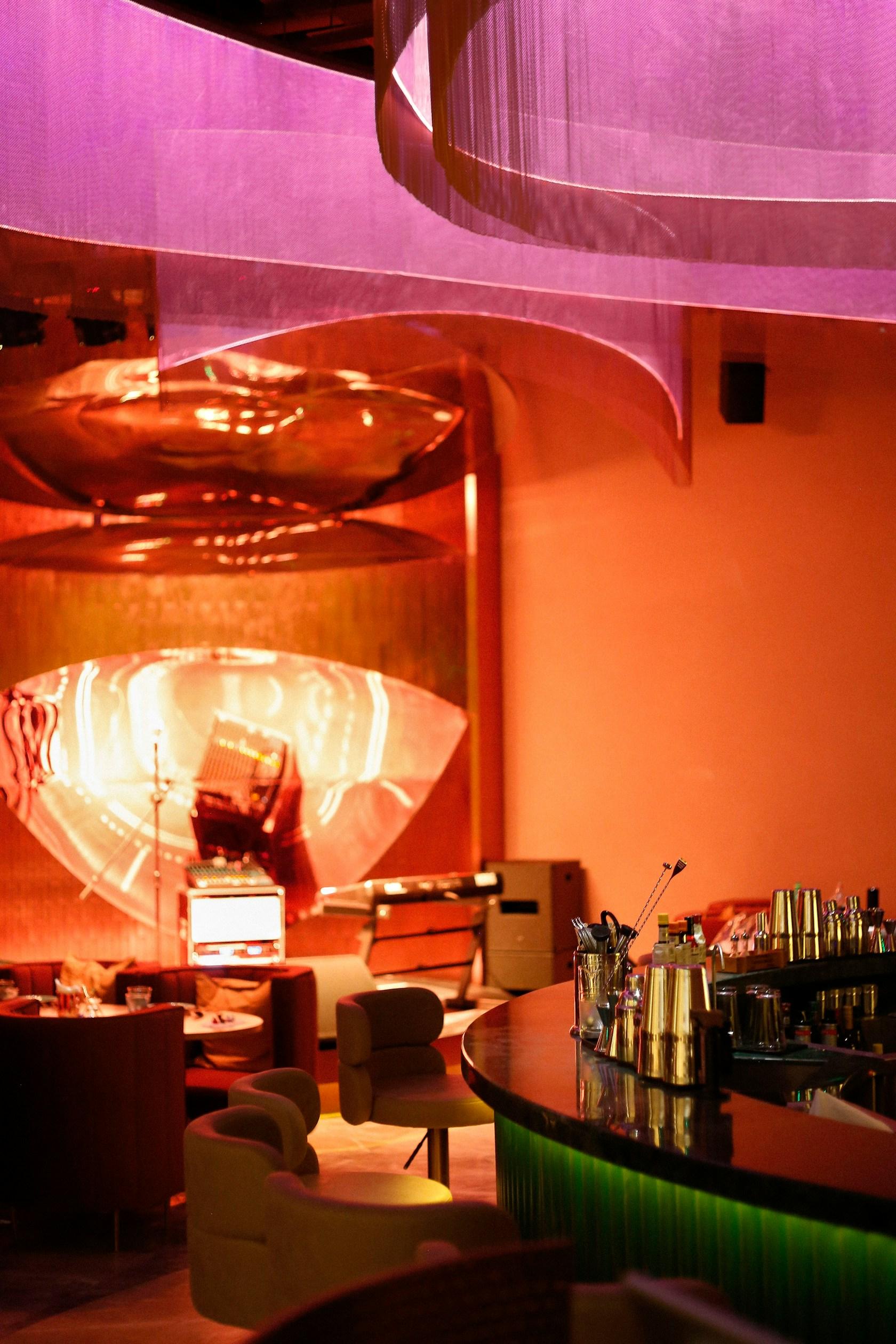 EATA · LIVE Restaurant Bar & Live House - image 13