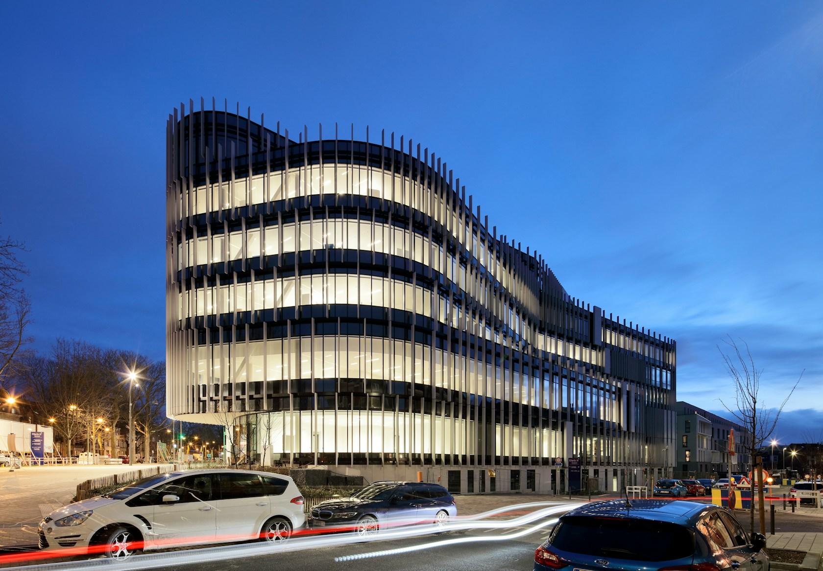 ETTERBEEK CITY HALL - image 2