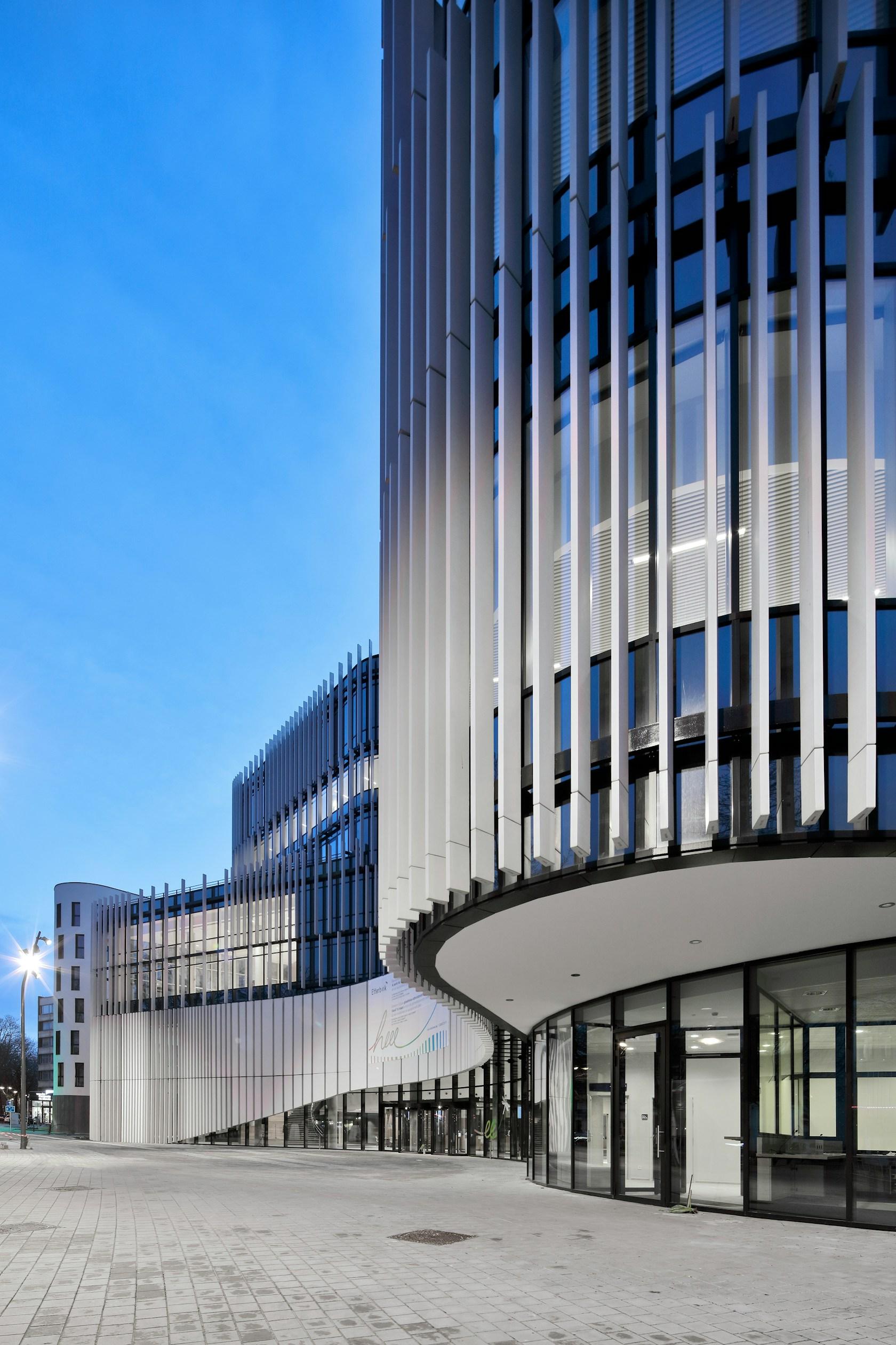 ETTERBEEK CITY HALL - image 4