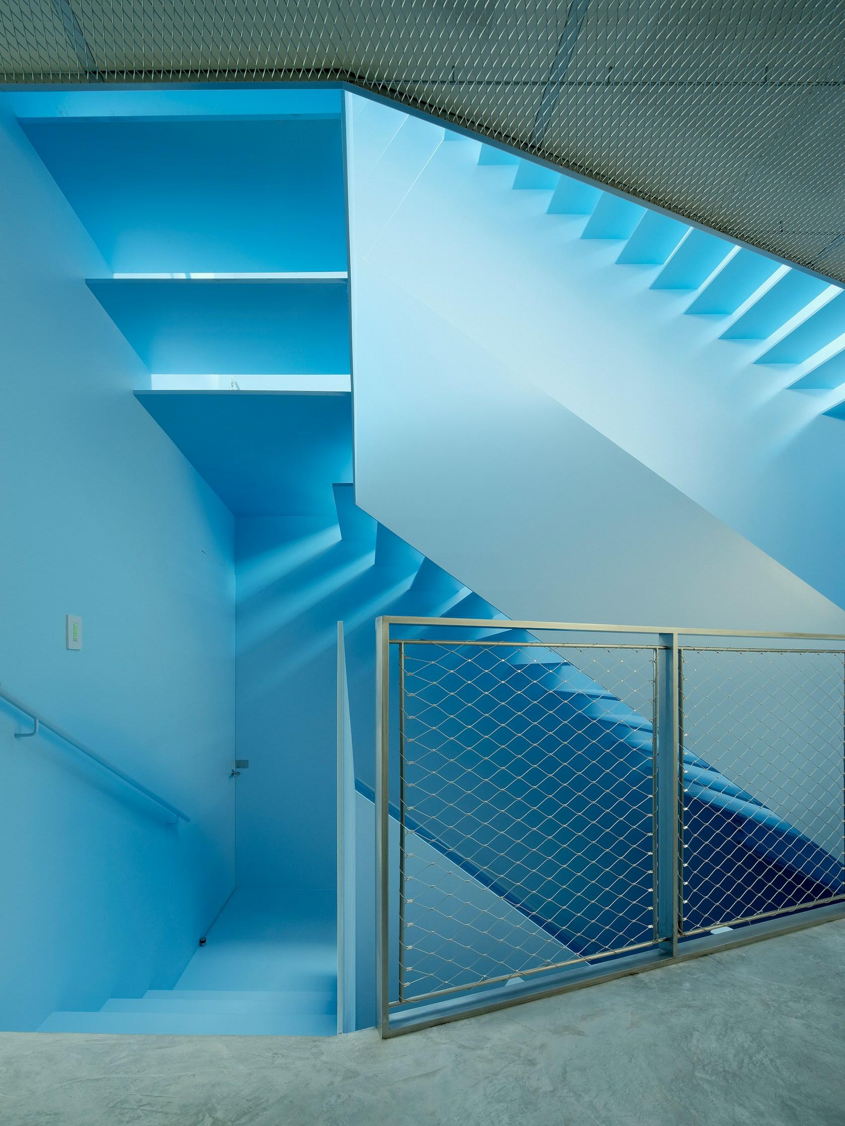 Hidden House - image 6