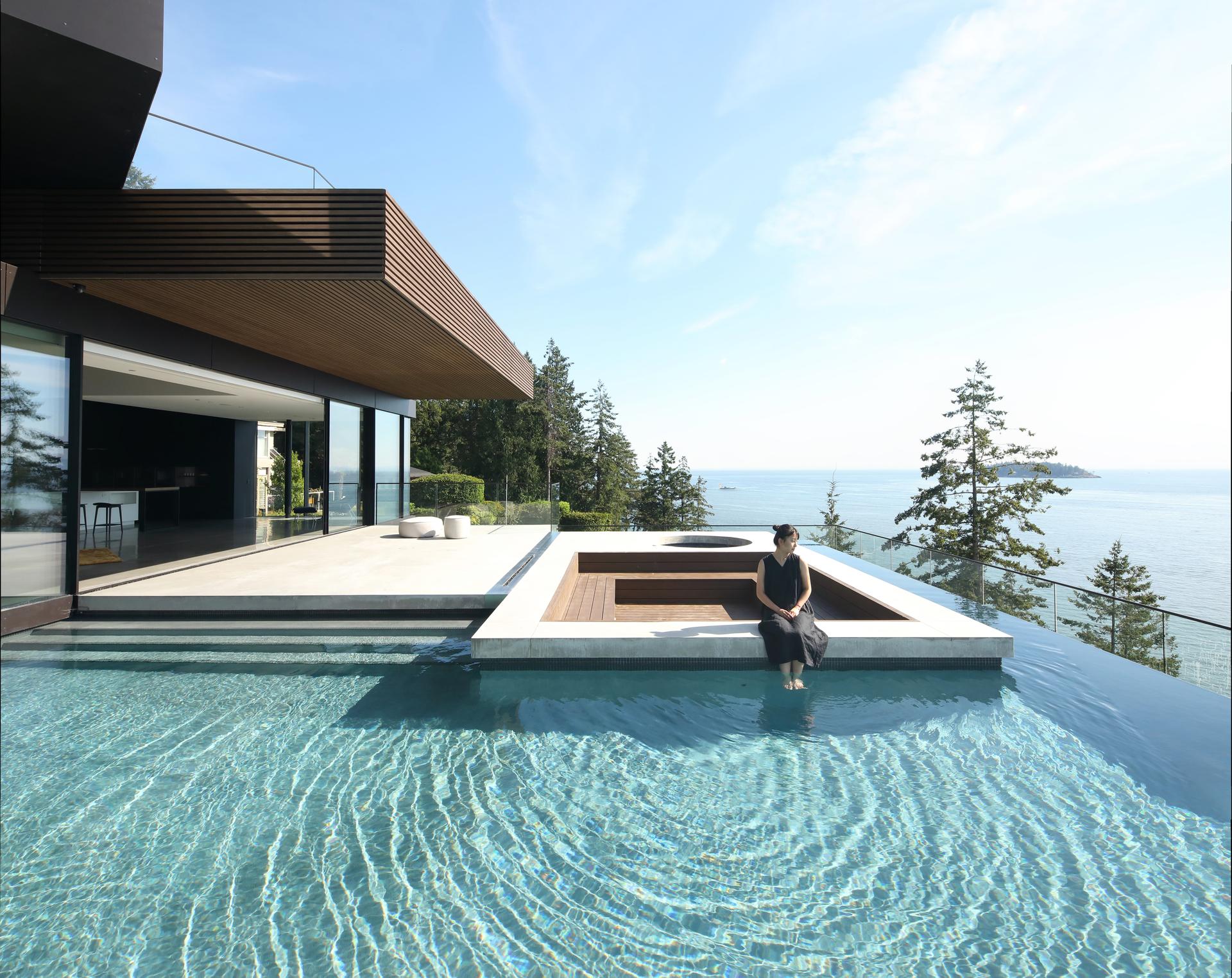 BlackCliff House