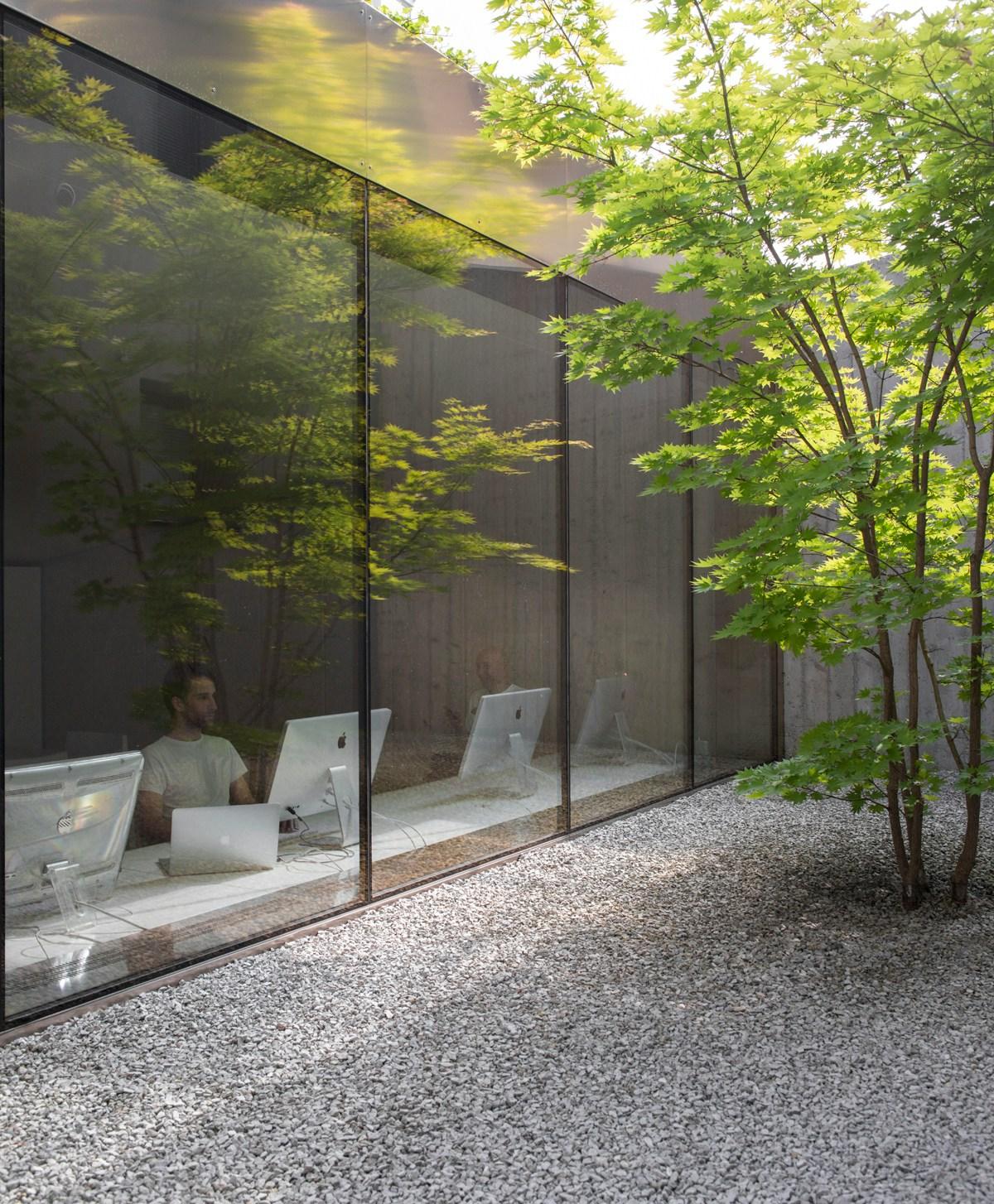 Sunken design studio - image 4