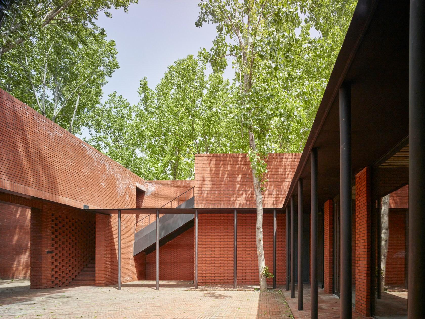 Yunzhai Community Center - image 9