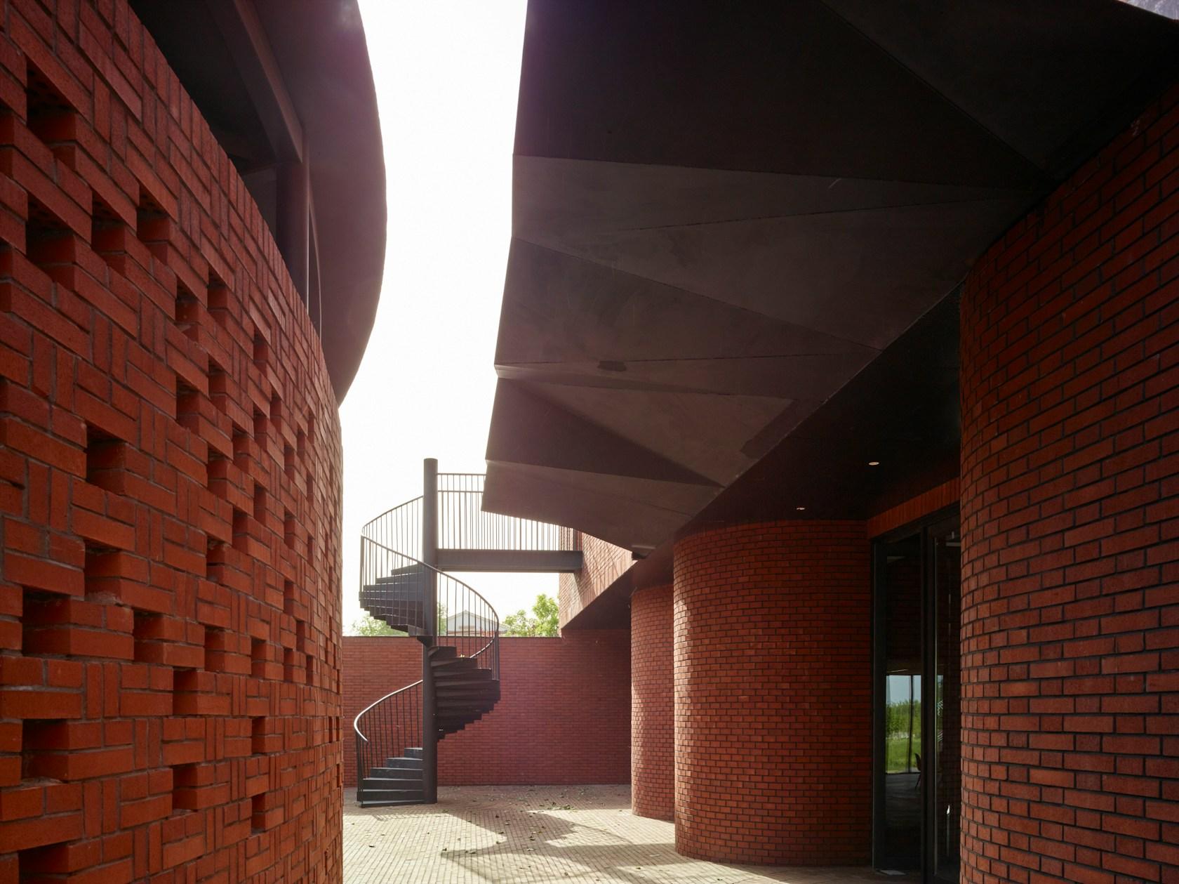 Yunzhai Community Center - image 12