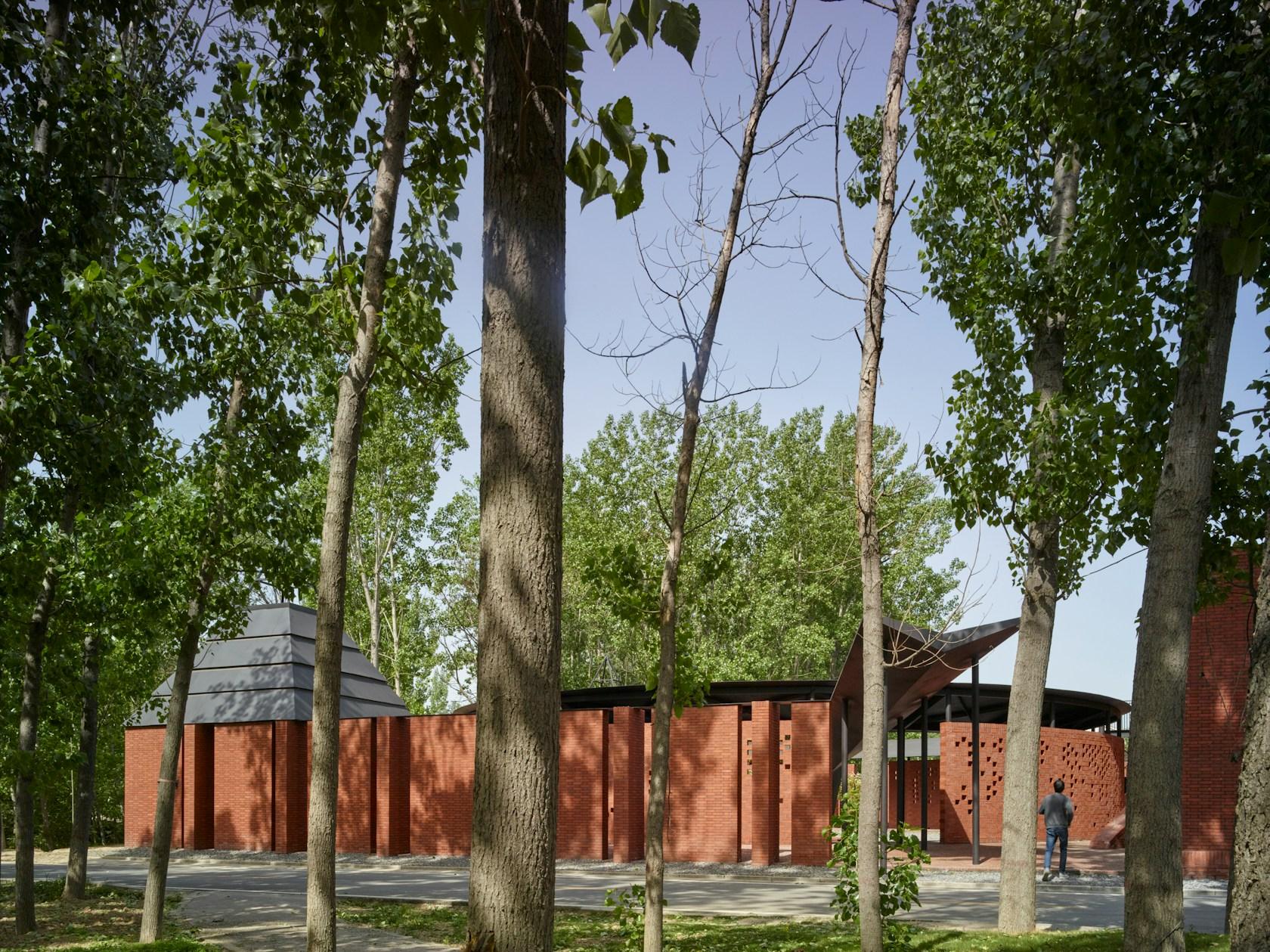 Yunzhai Community Center - image 14