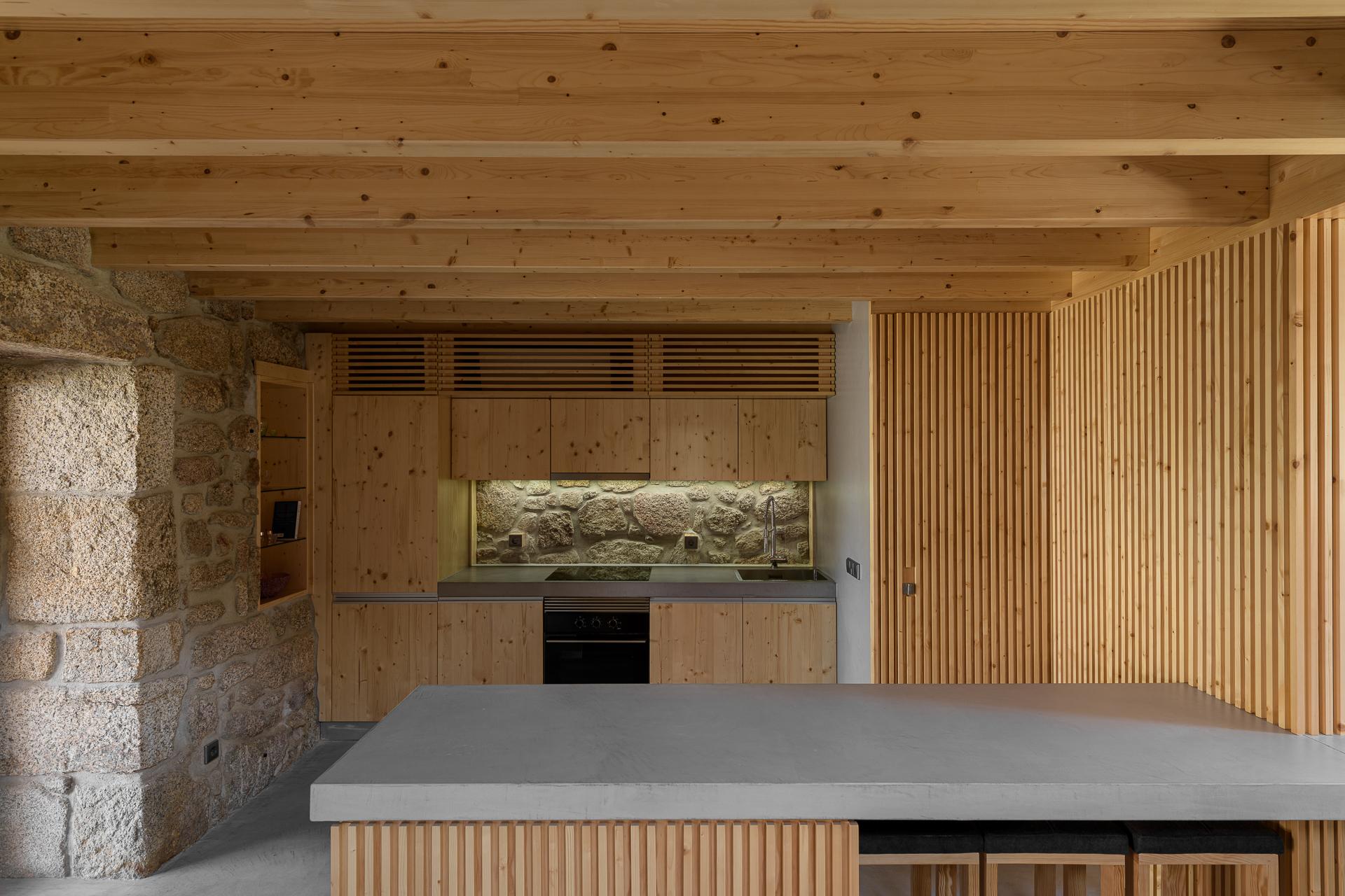 Rural House in Portugal - image 8