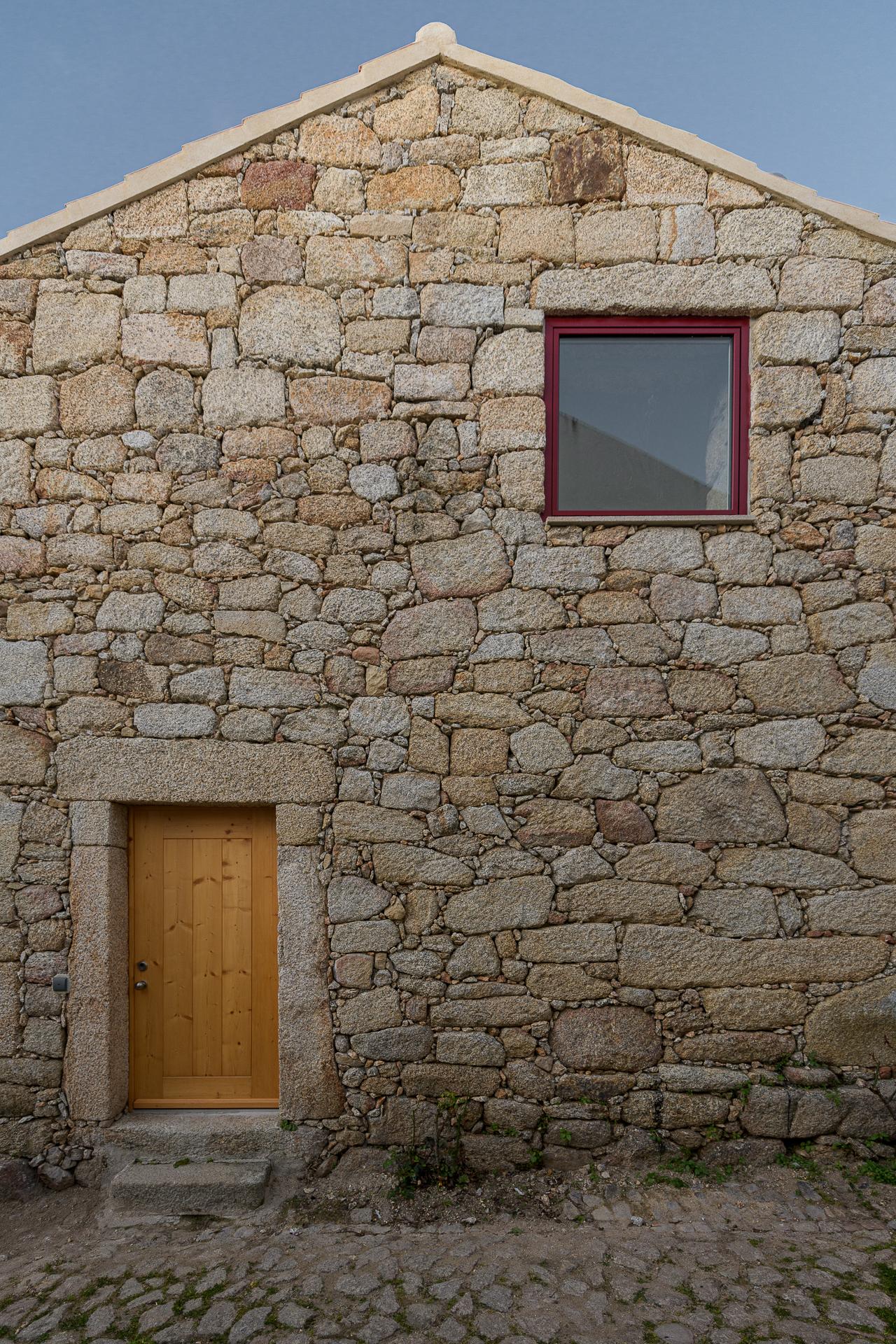 Rural House in Portugal - image 23