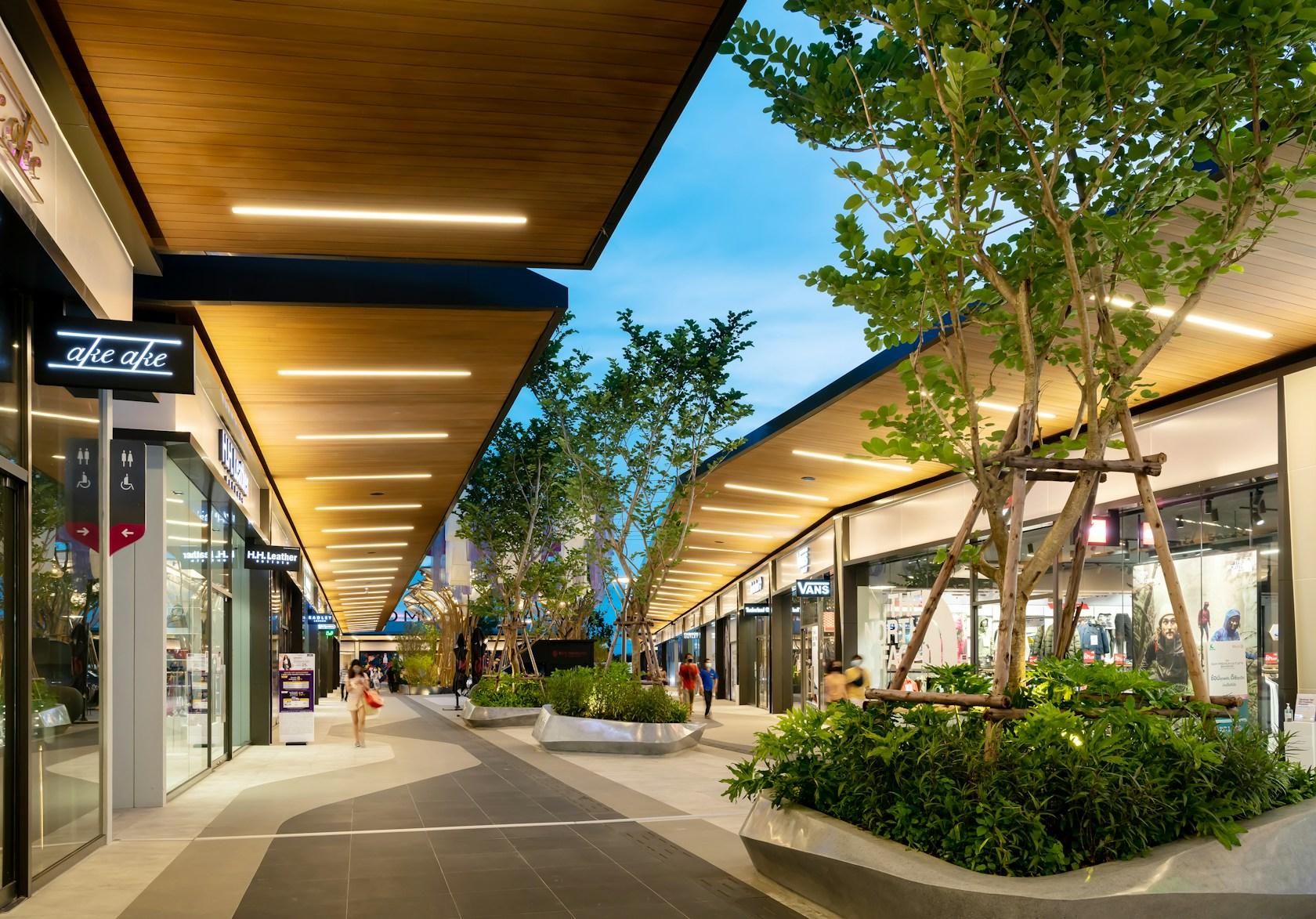 Siam Premium Outlets - image 4