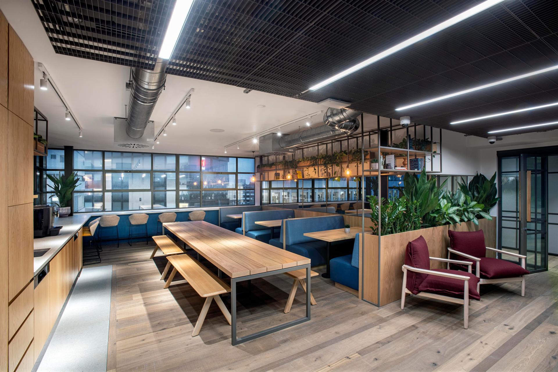 Fora | Shoreditch - Great Eastern Street