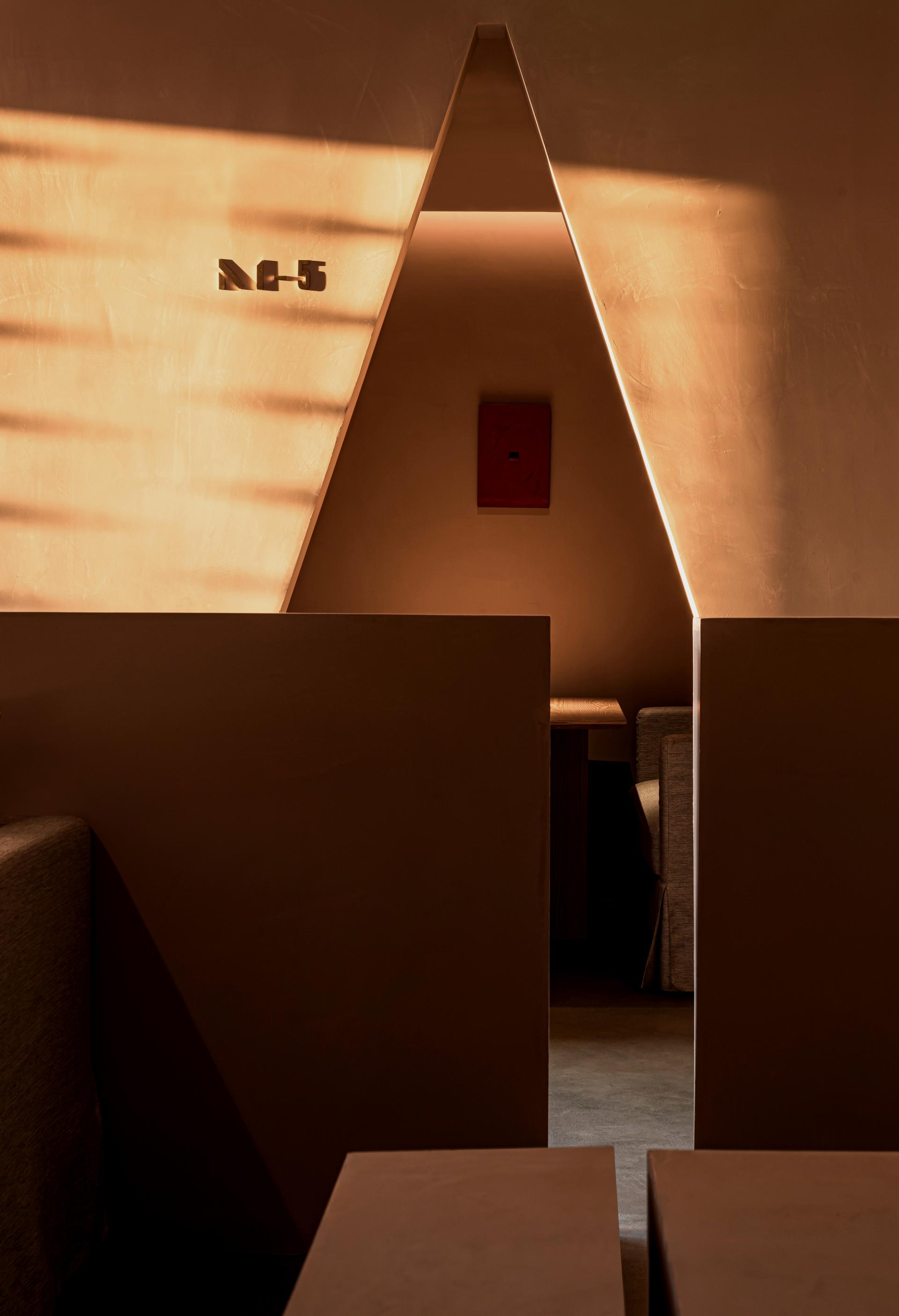 Blue Mountain Cafe & Bar - image 12