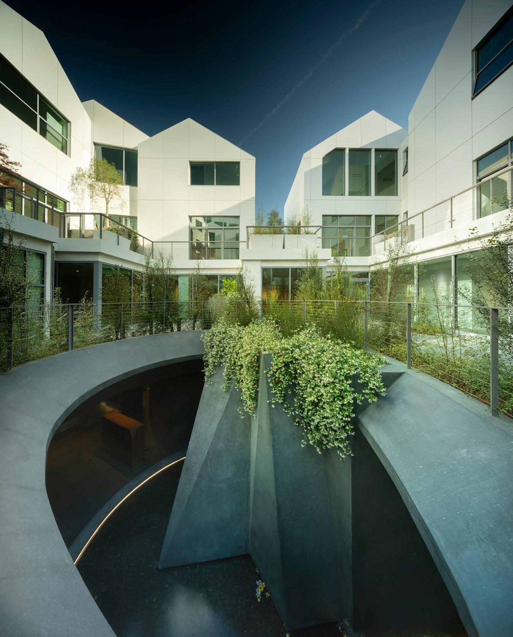 Gardenhouse - image 8