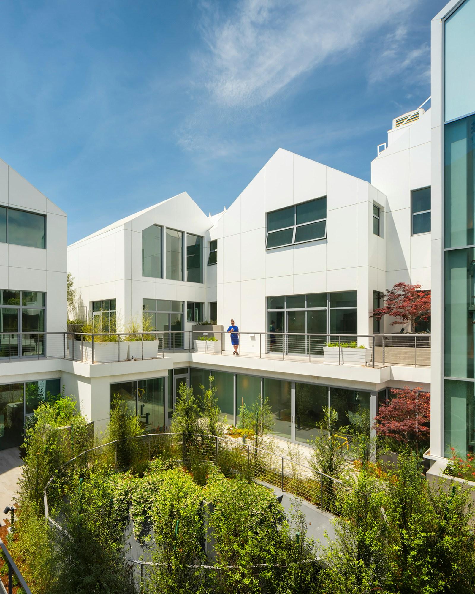Gardenhouse - image 10