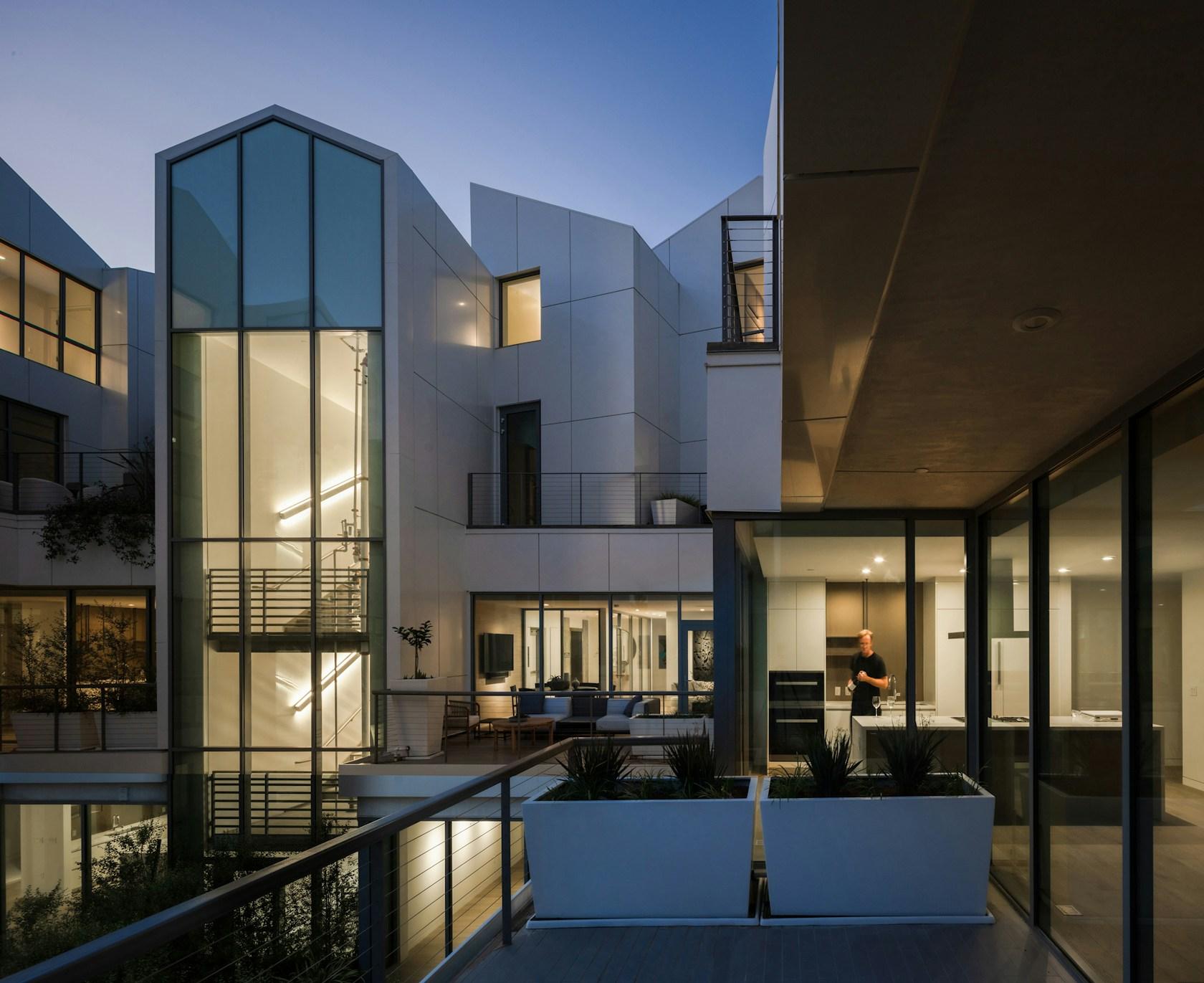Gardenhouse - image 9