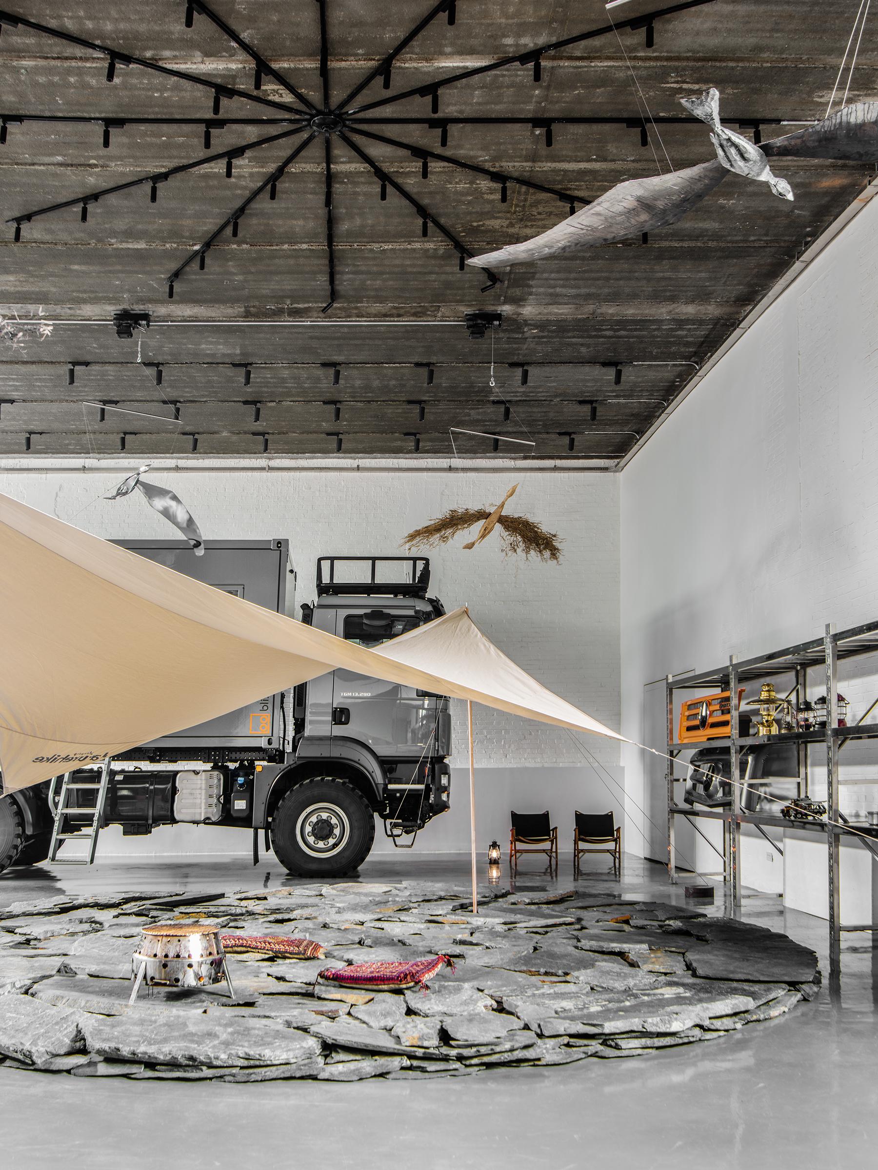 Mercedes Unimog showroom in Beijing takes cues from outdoor lifestyle - image 8