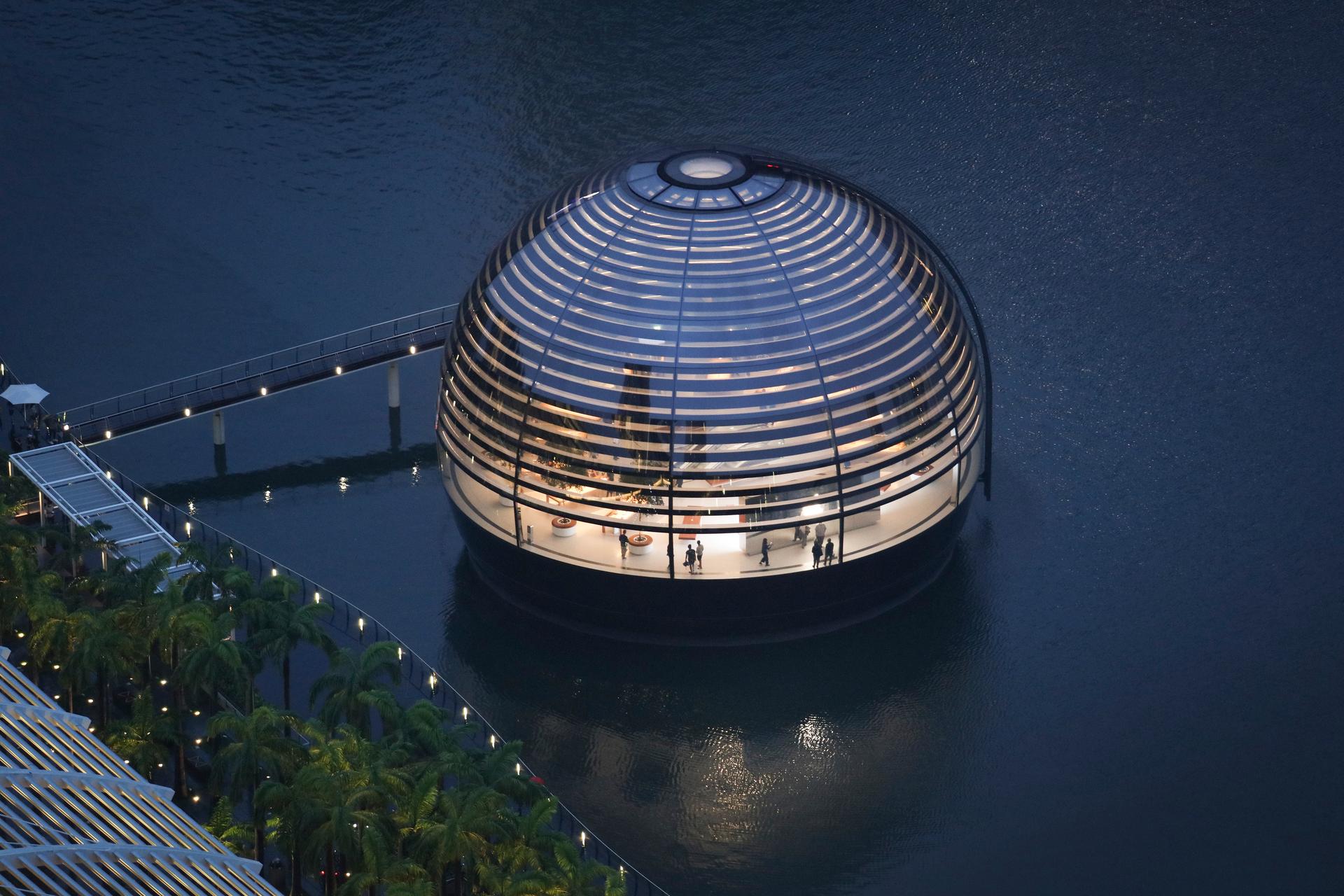 Apple Marina Bay Sands - image 8