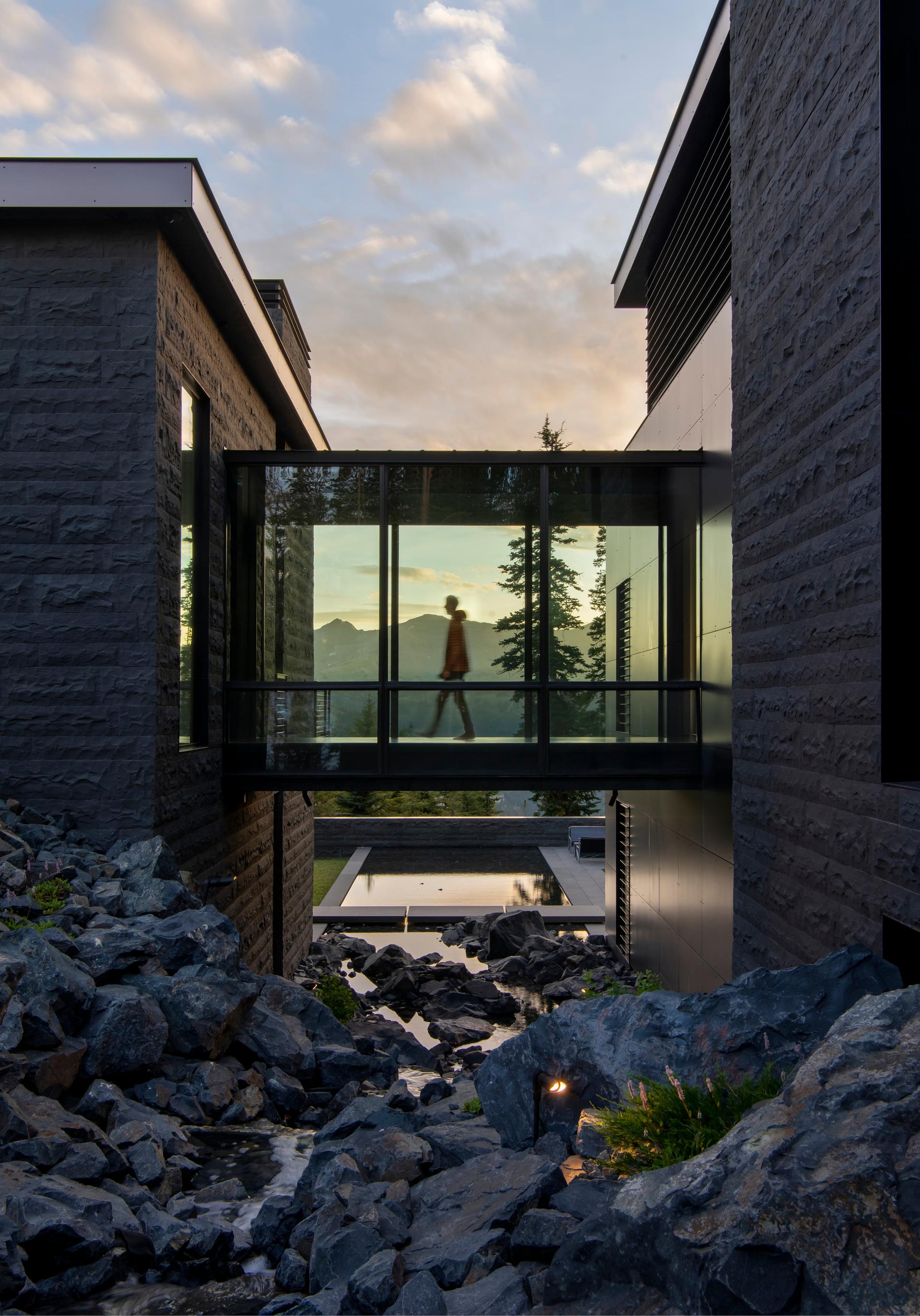 Andesite Ridge Retreat - image 17