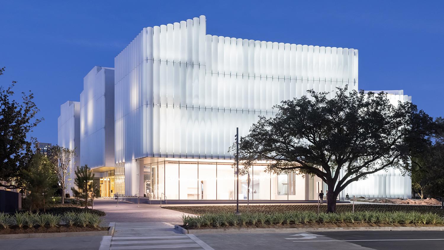 Nancy and Rich Kinder Museum Building - image 12