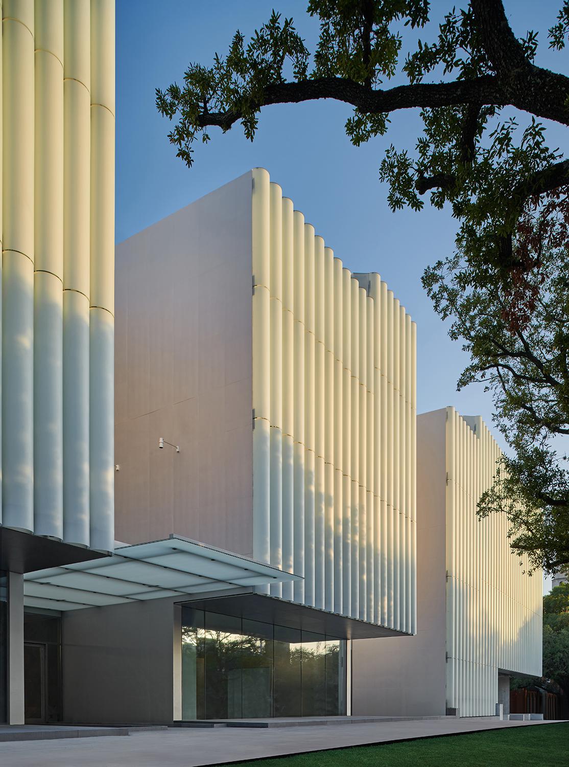 Nancy and Rich Kinder Museum Building - image 14