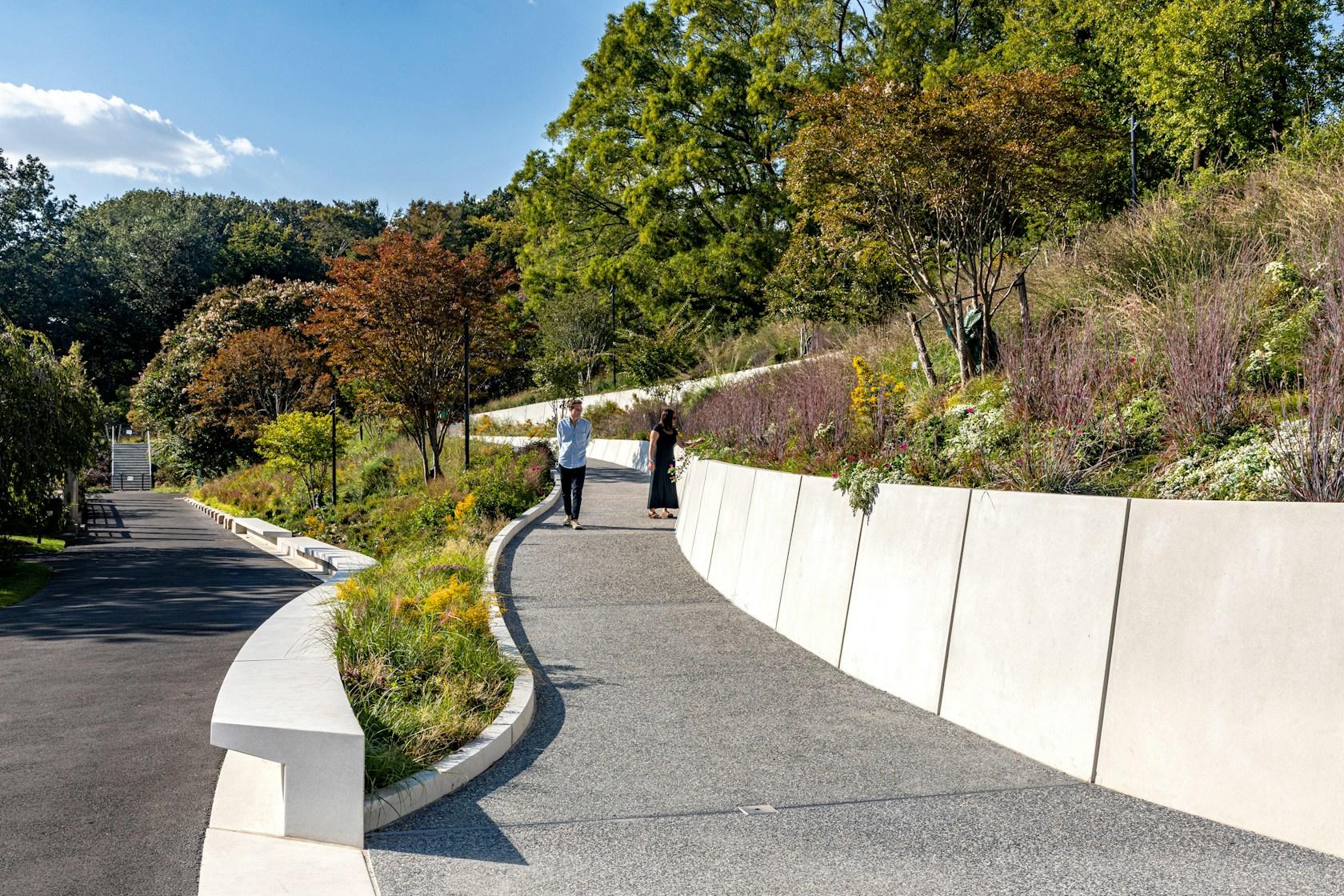 Brooklyn Botanic Garden Robert W. Wilson Overlook - image 7