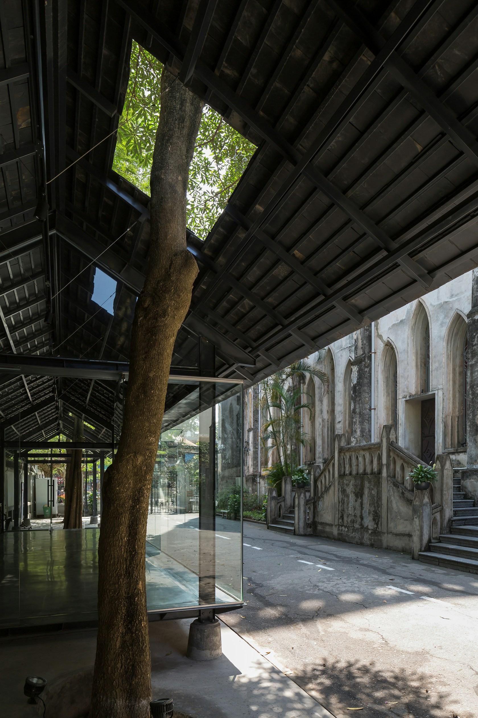 Hien Information Centre - image 15