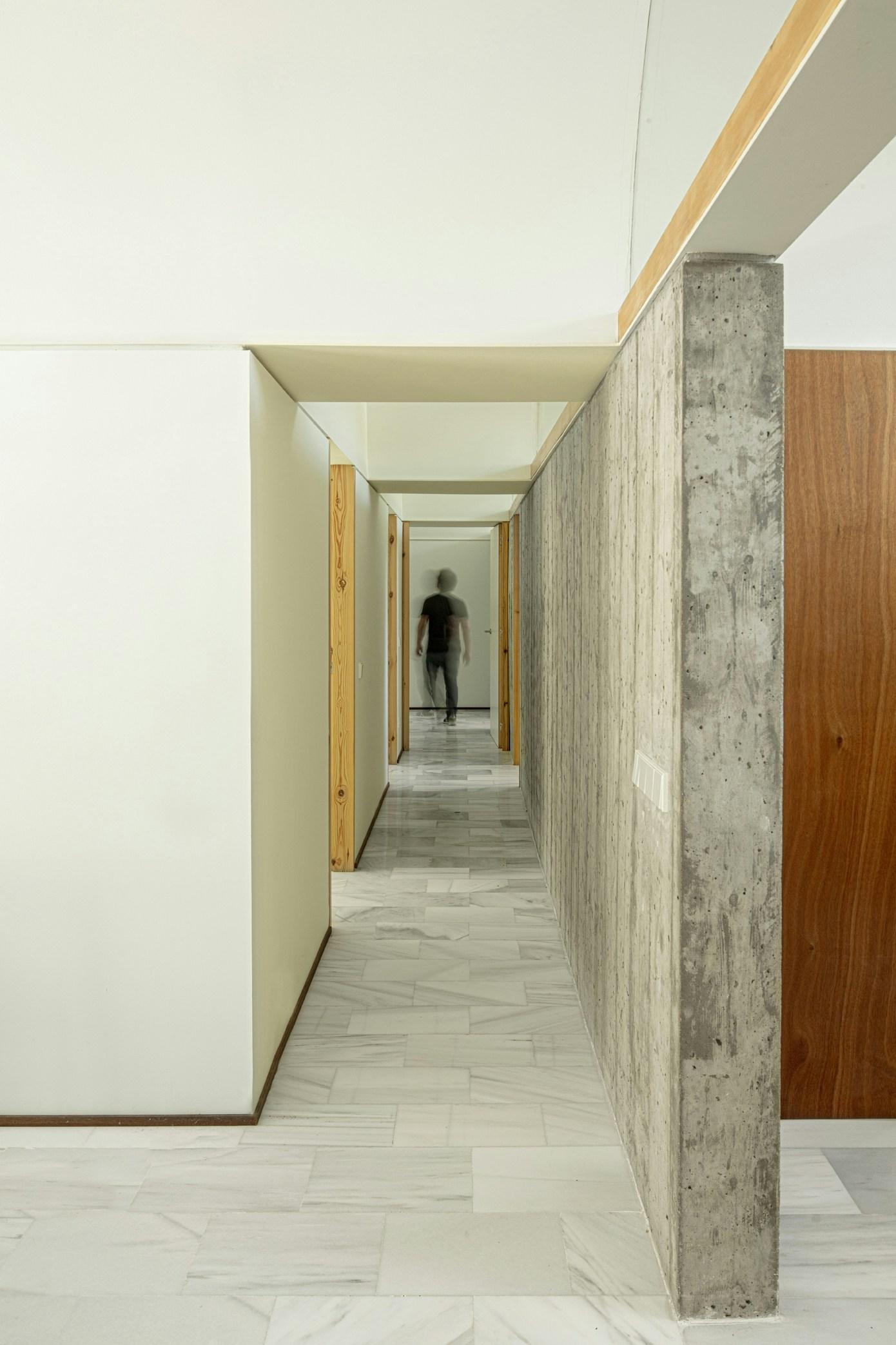 House S2 - image 10