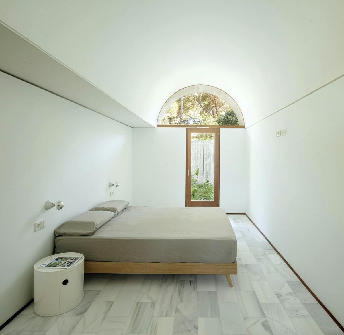 House S2 - image 19