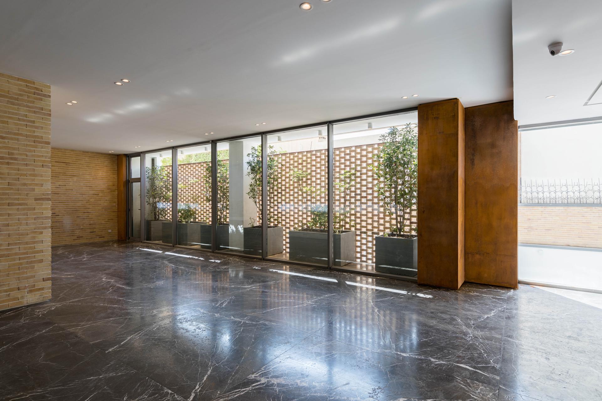 Peyvand Residential Building - image 15