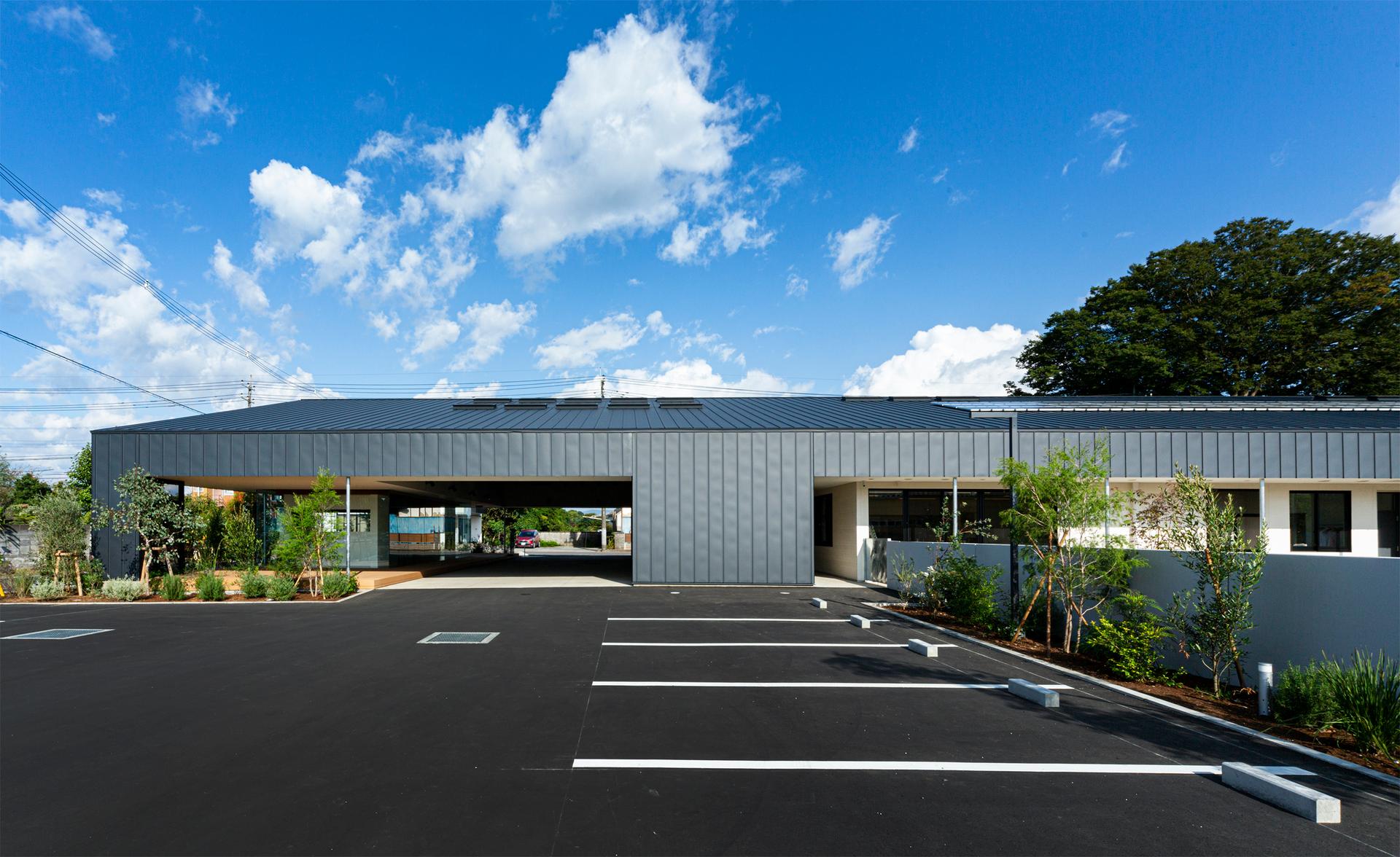 OM Nursery - image 7