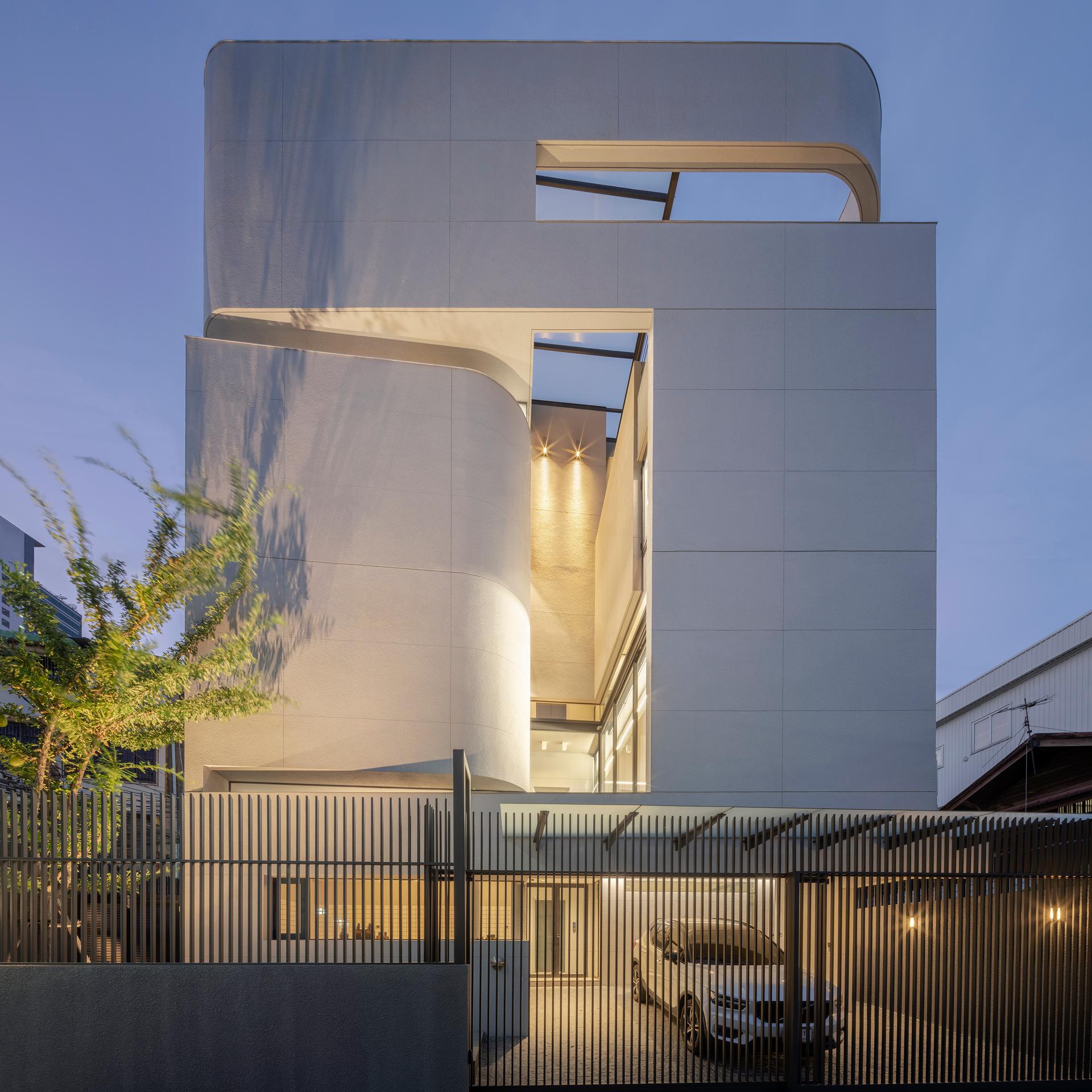55 Sathorn - image 3