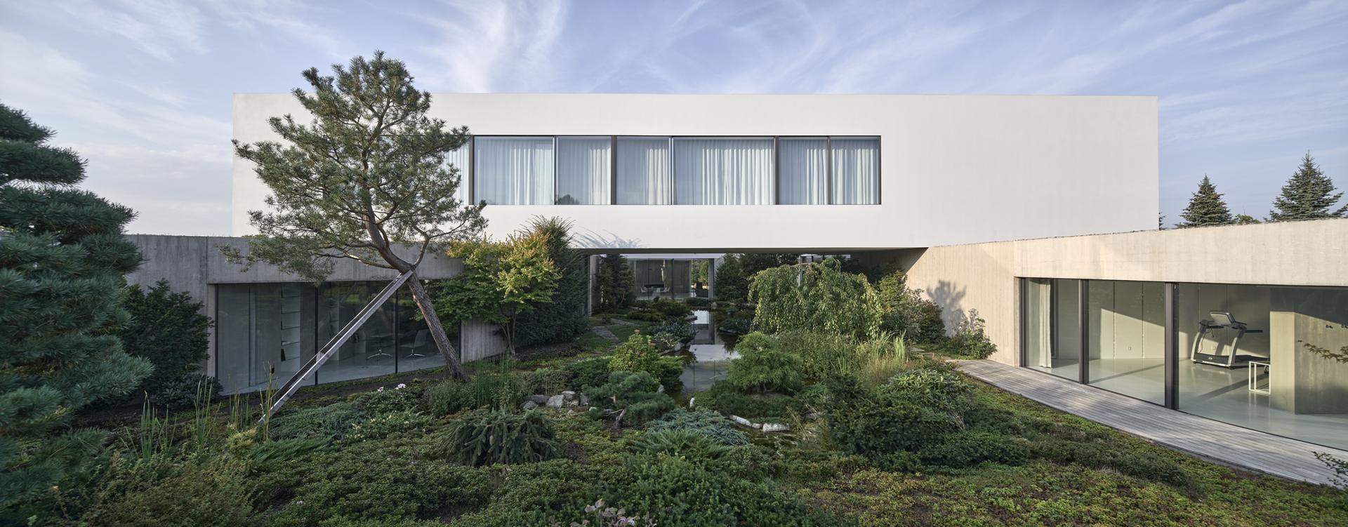From the Garden House - image 30