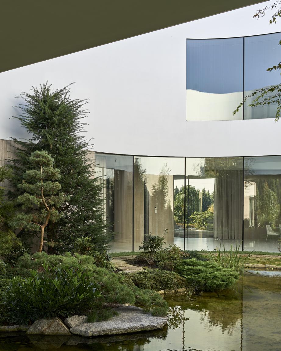 From the Garden House - image 33