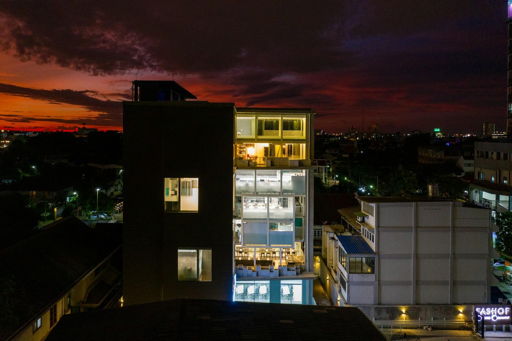 FH Office - image 20