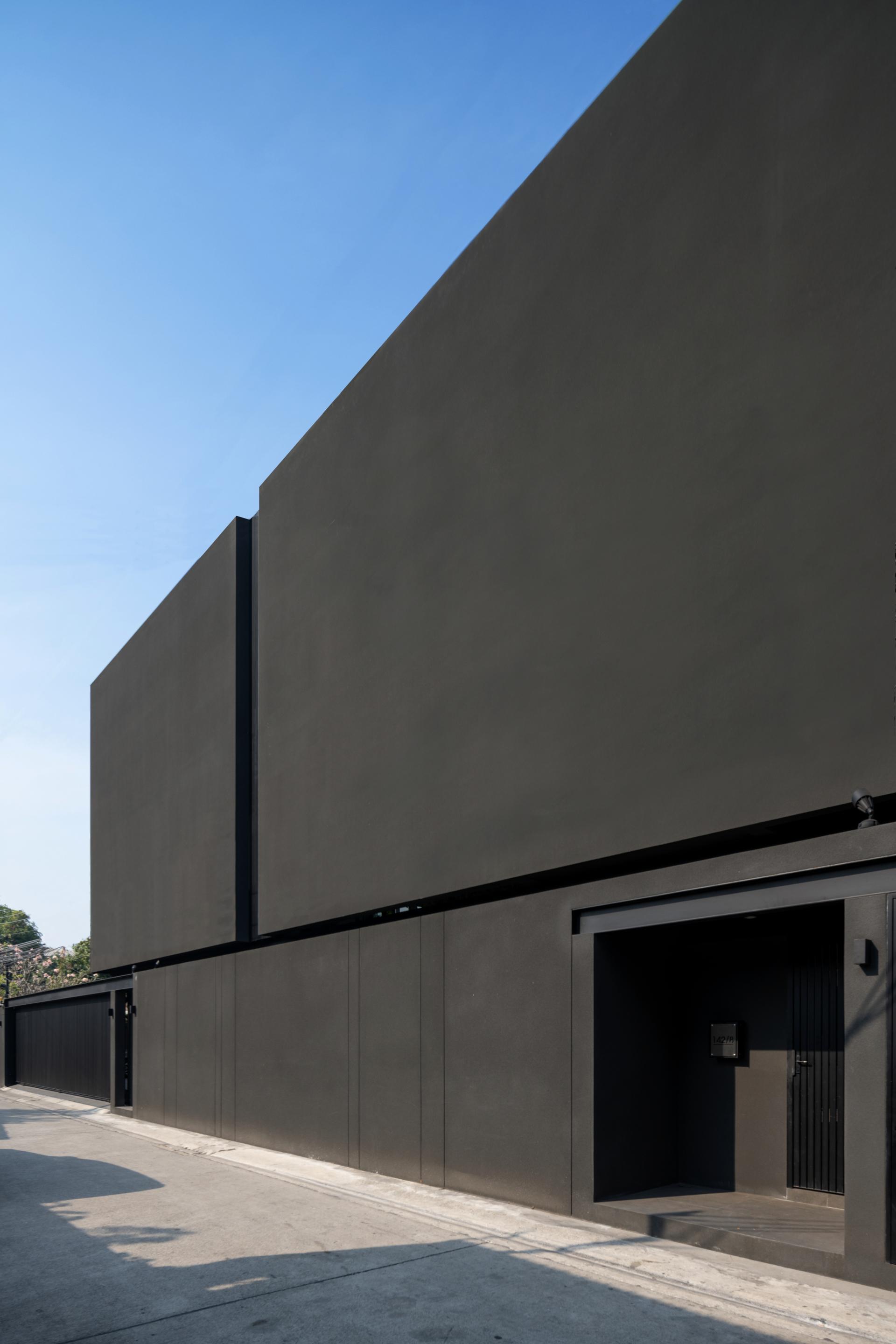 Inside Out House - image 3